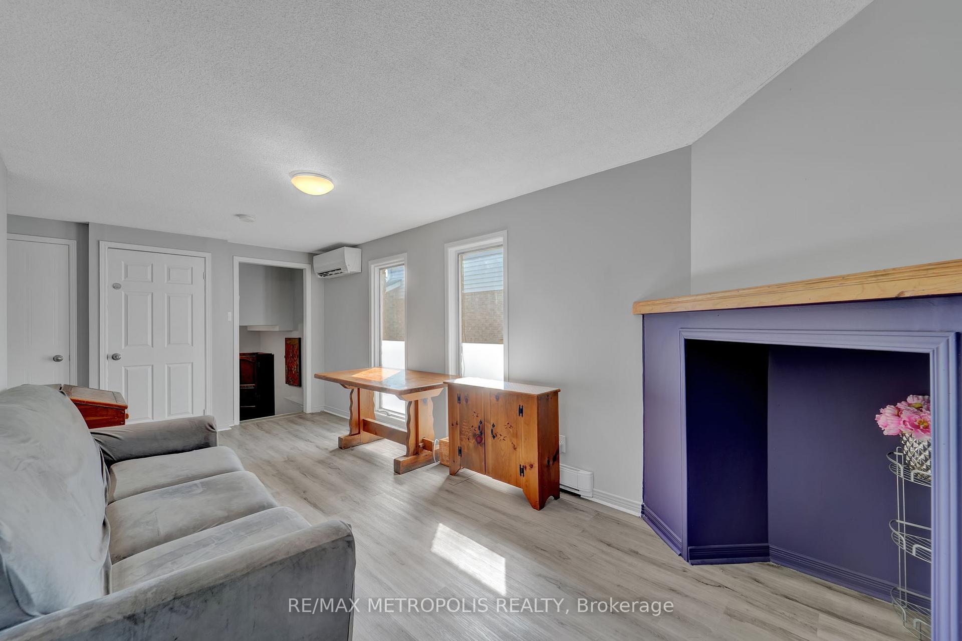 Photo 4 of Unit MAIN, 31 Empire Crescent, Clarington, Courtice — HOMEH