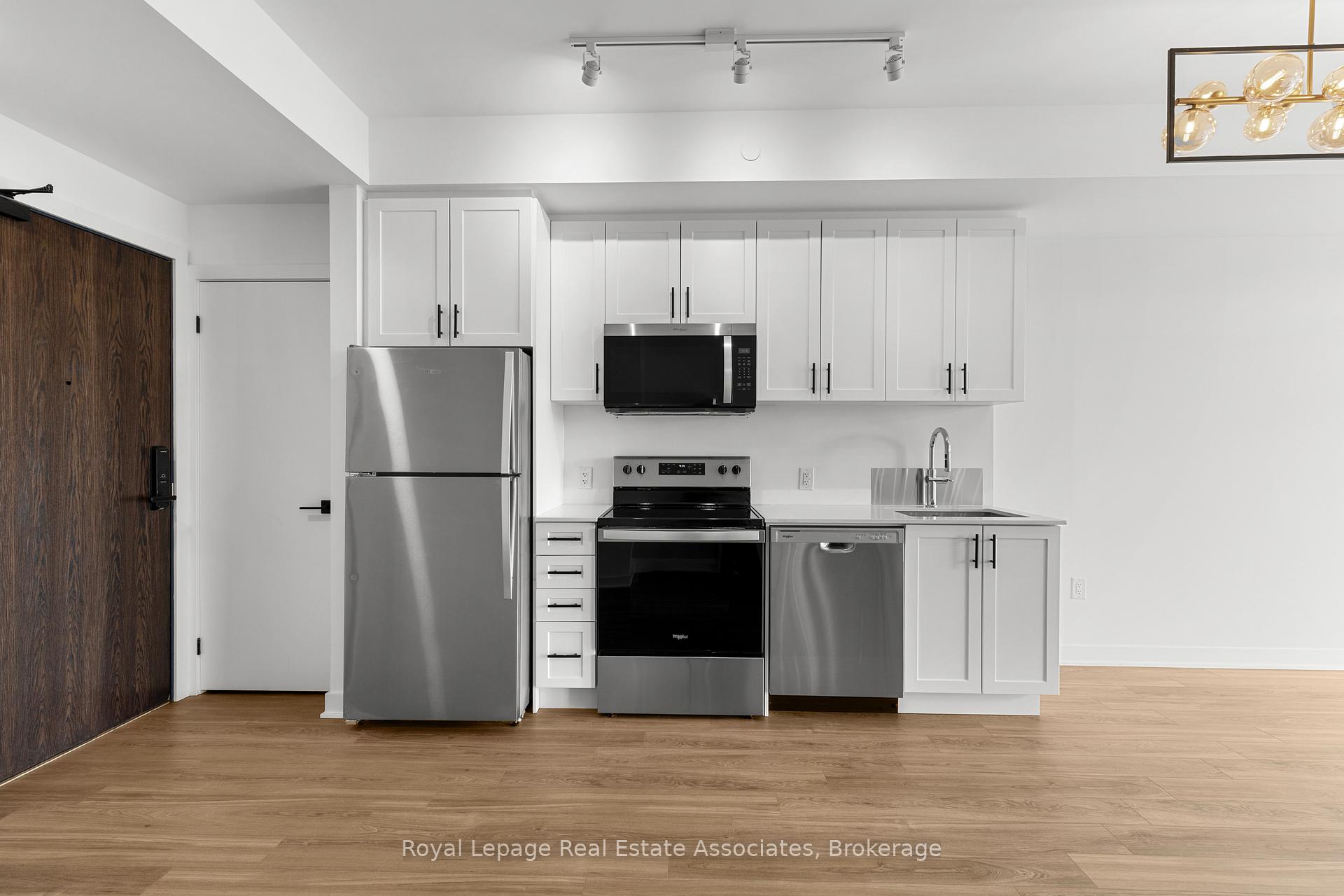 Photo 23 of Unit 1218, 2782 Barton Street E, Hamilton, Riverdale — HOMEH