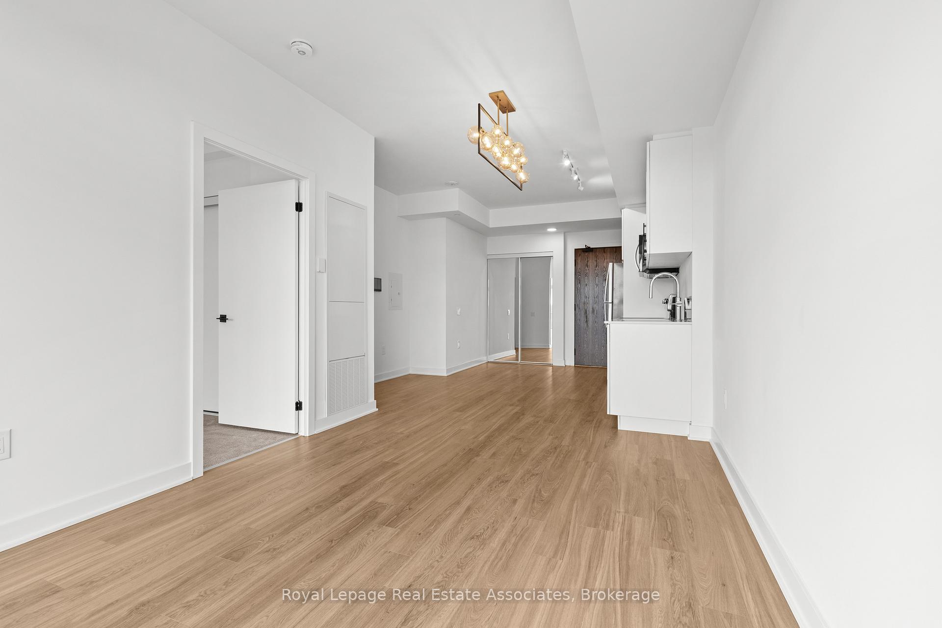 Photo 28 of Unit 1218, 2782 Barton Street E, Hamilton, Riverdale — HOMEH