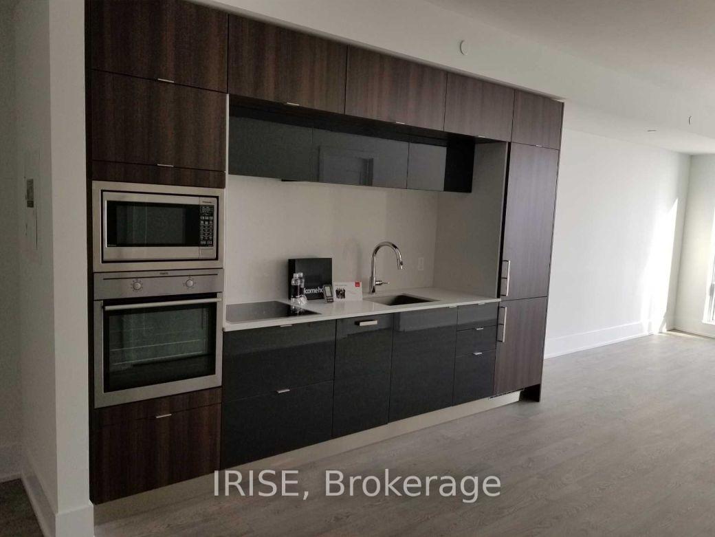 Photo 3 of Unit 308, 1 Edgewater Drive, Toronto, Waterfront Communities — HOMEH