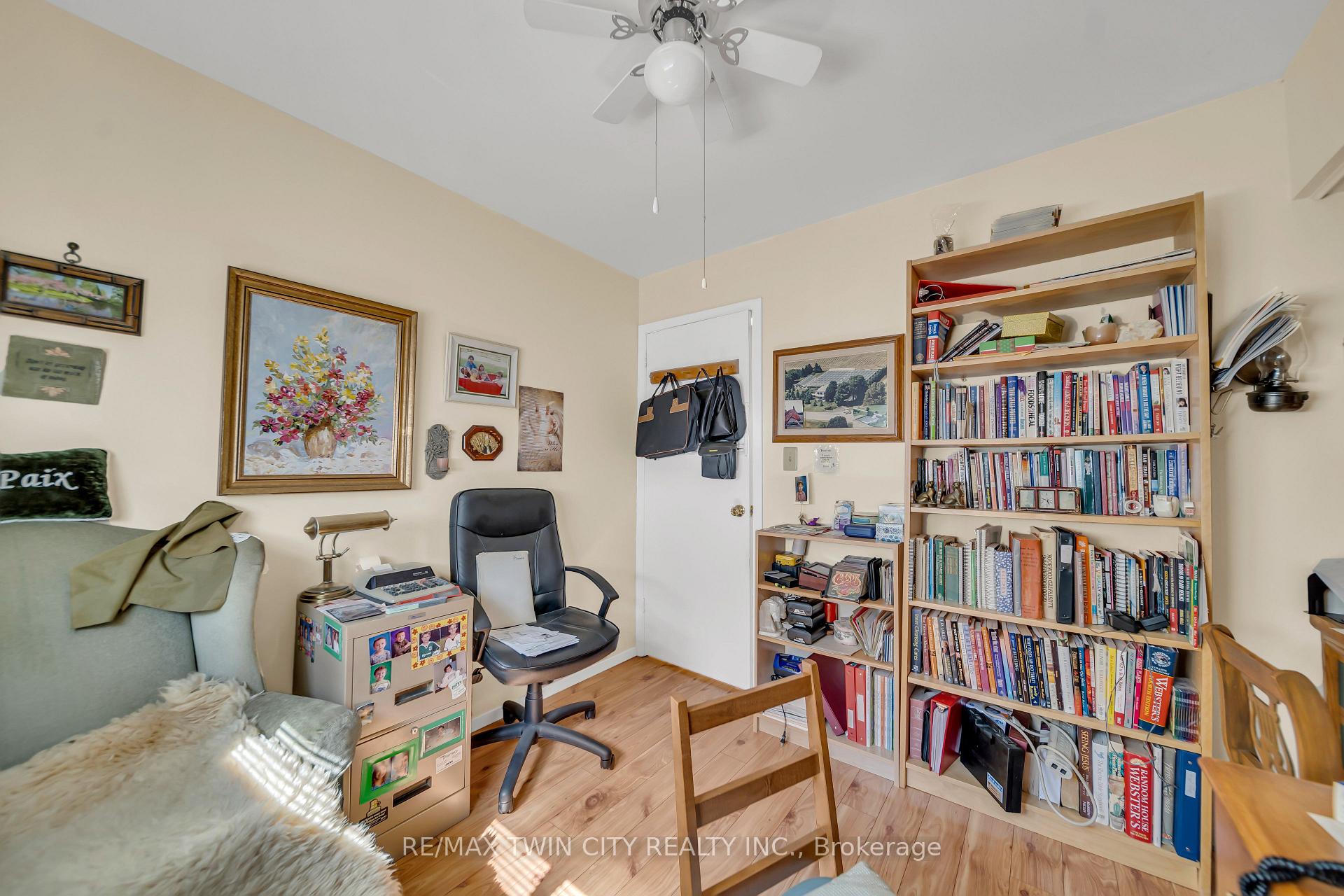 Photo 20 of 13 Gilston Parkway, Brant, Paris — HOMEH