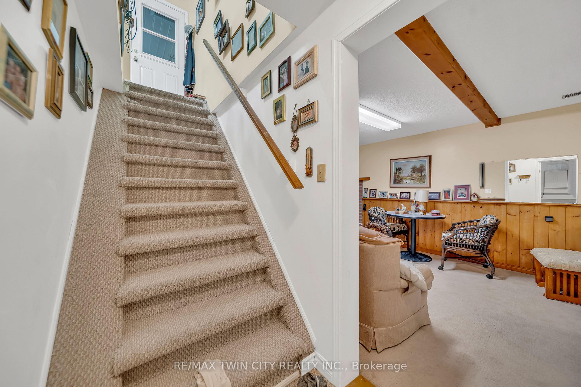 Photo 23 of 13 Gilston Parkway, Brant, Paris — HOMEH