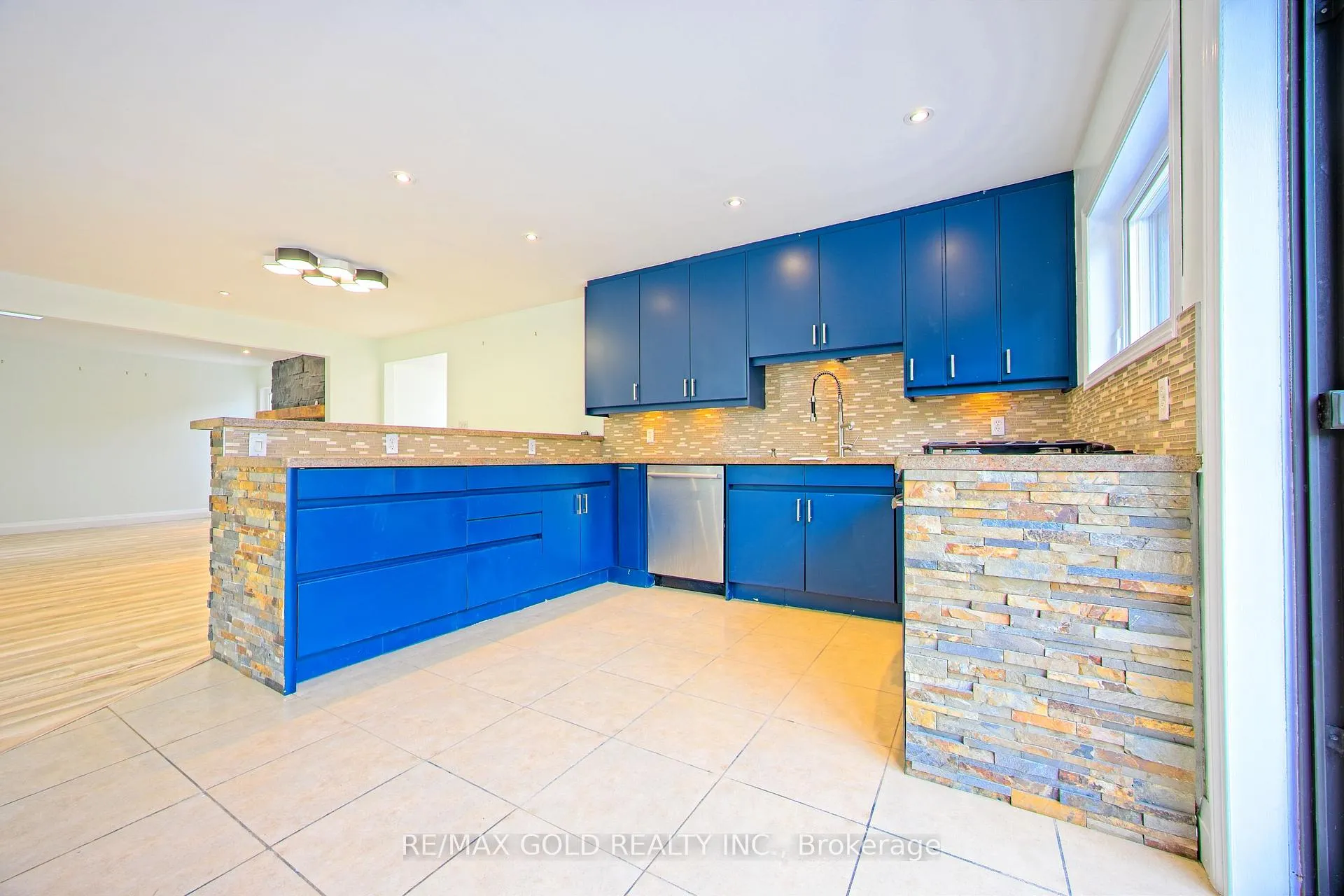 Photo 25 of 14399 Kennedy Road, Caledon, Rural Caledon — HOMEH