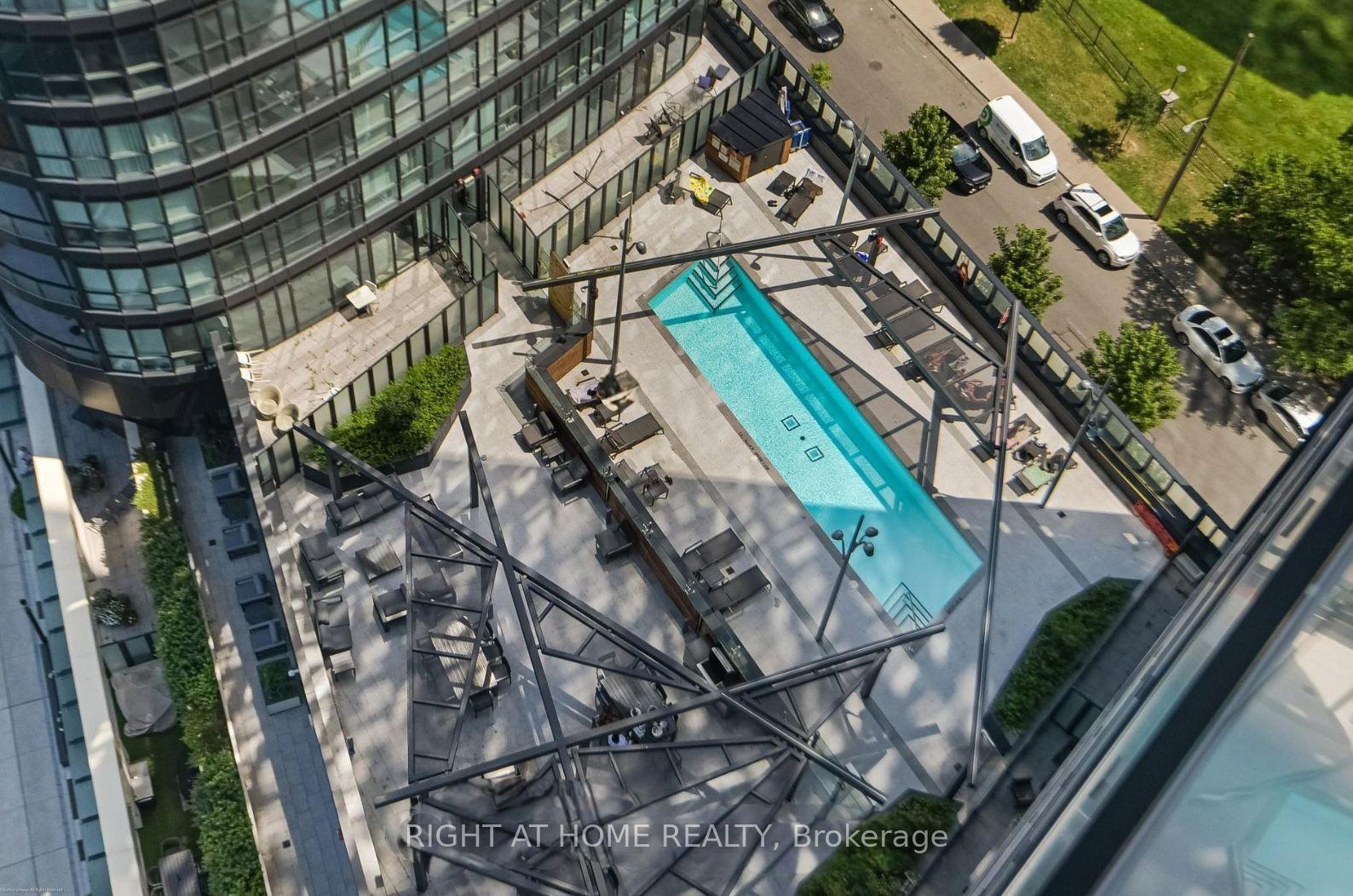 Photo 17 of Unit 1502, 575 Bloor Street E, Toronto, North St. James Town — HOMEH