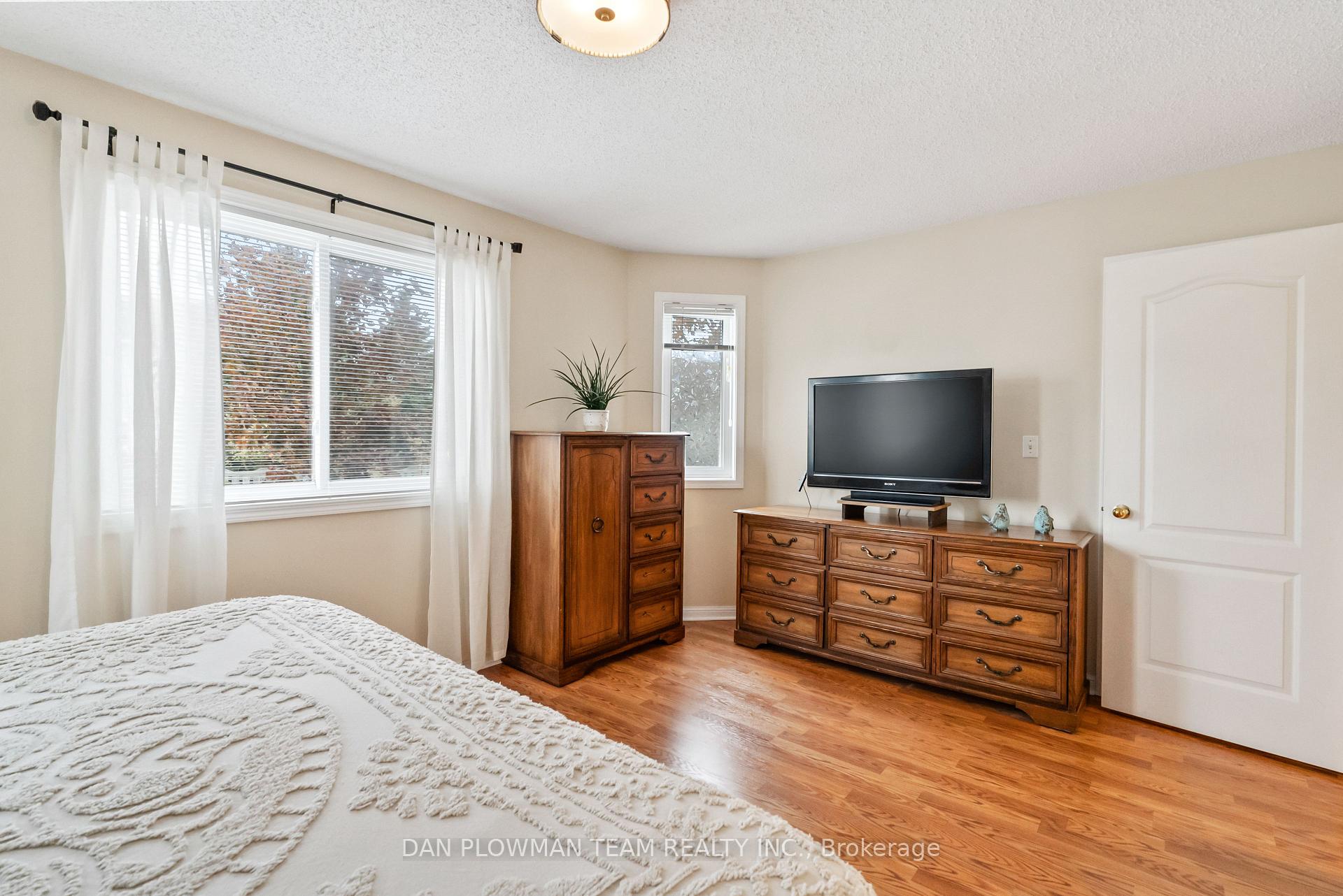 Photo 17 of 36 Shipley Avenue, Clarington, Newcastle — HOMEH