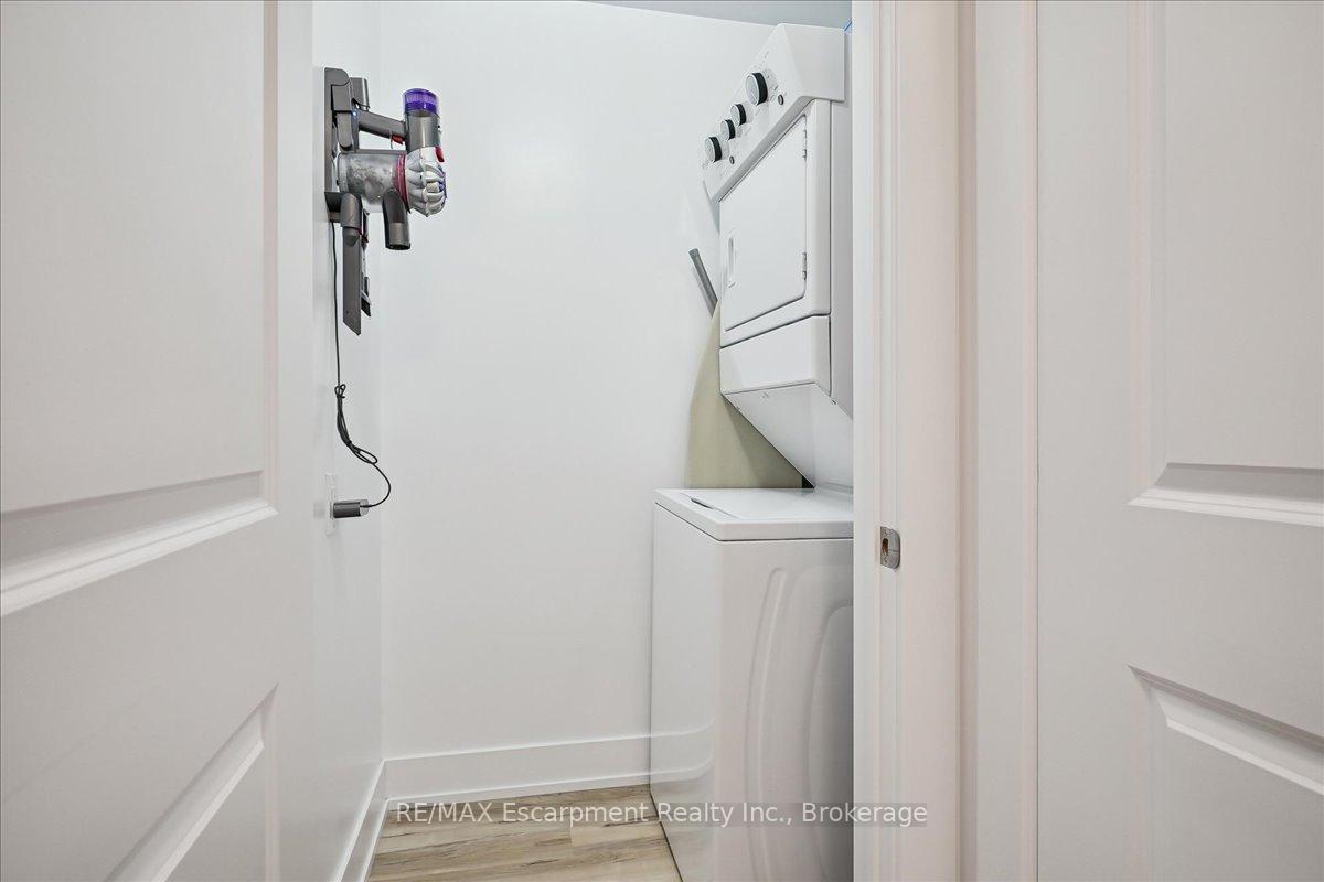 Photo 61 of Unit 1101, 450 Dundas Street E, Hamilton, Waterdown — HOMEH