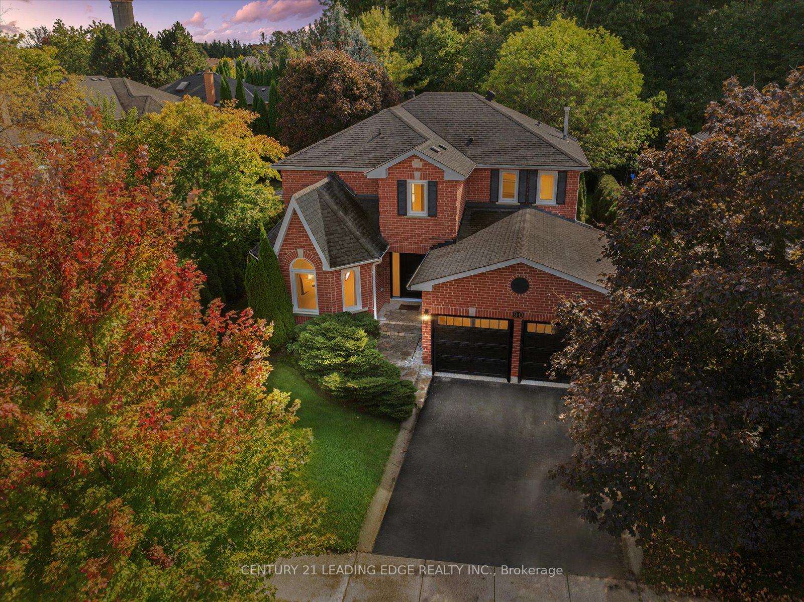 Photo 1 of 90 Charing Crescent, Aurora, Aurora Highlands — HOMEH