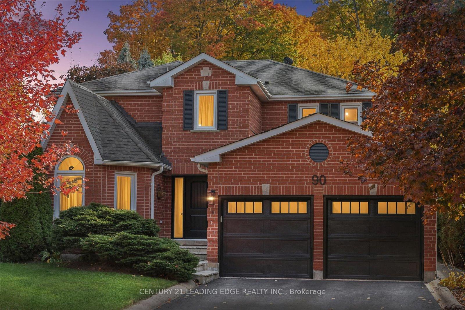 Photo 2 of 90 Charing Crescent, Aurora, Aurora Highlands — HOMEH