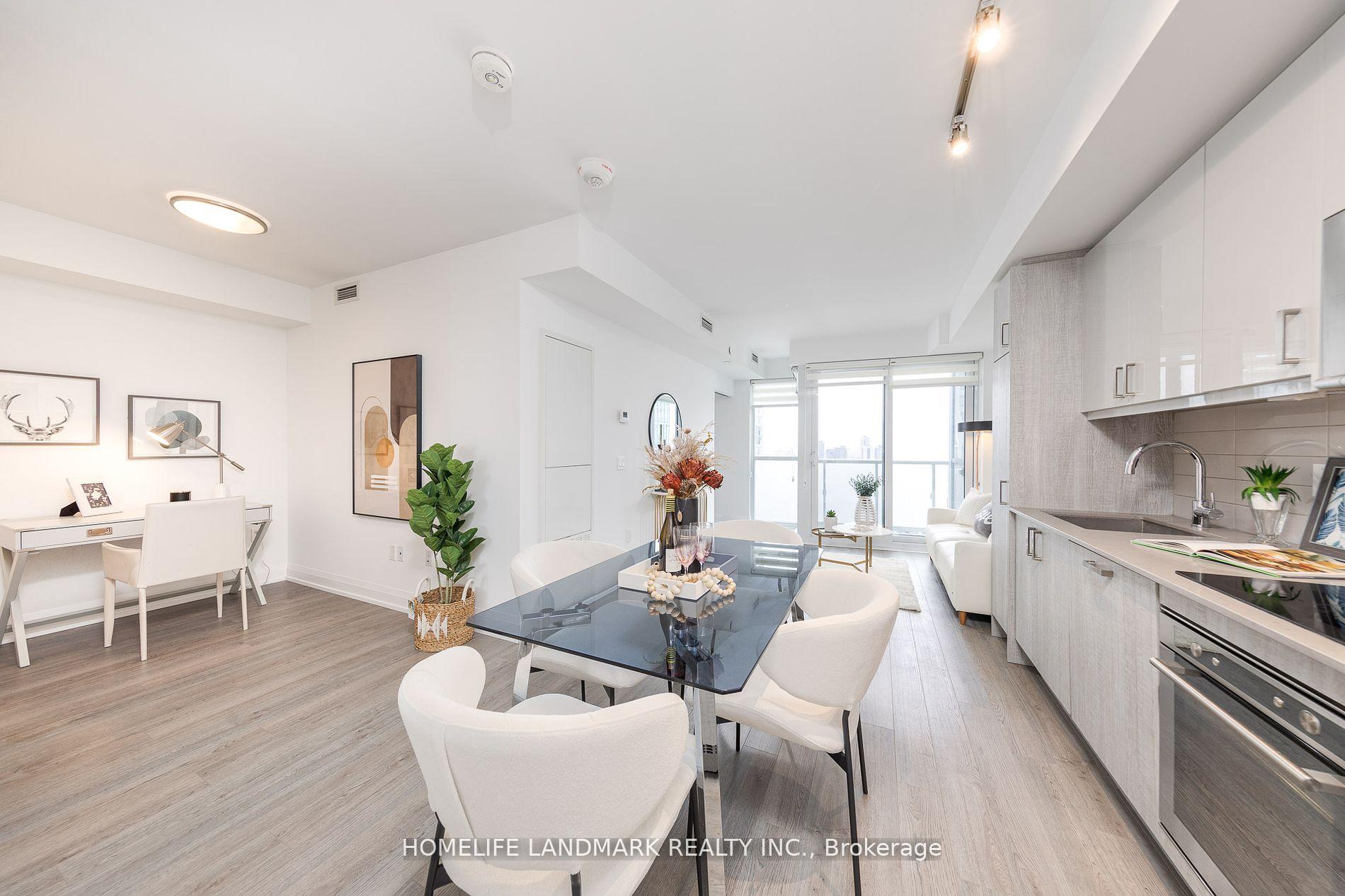 Photo 5 of Unit 3010, 77 Mutual Street, Toronto, Church-Yonge Corridor — HOMEH