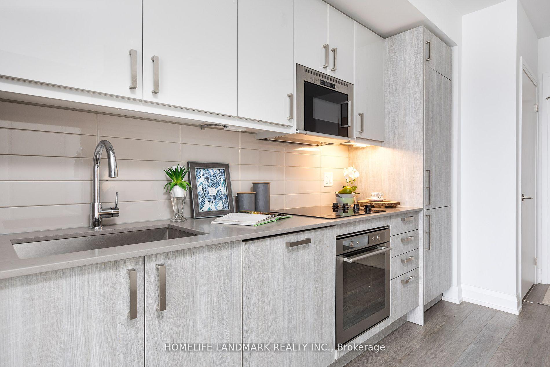 Photo 8 of Unit 3010, 77 Mutual Street, Toronto, Church-Yonge Corridor — HOMEH