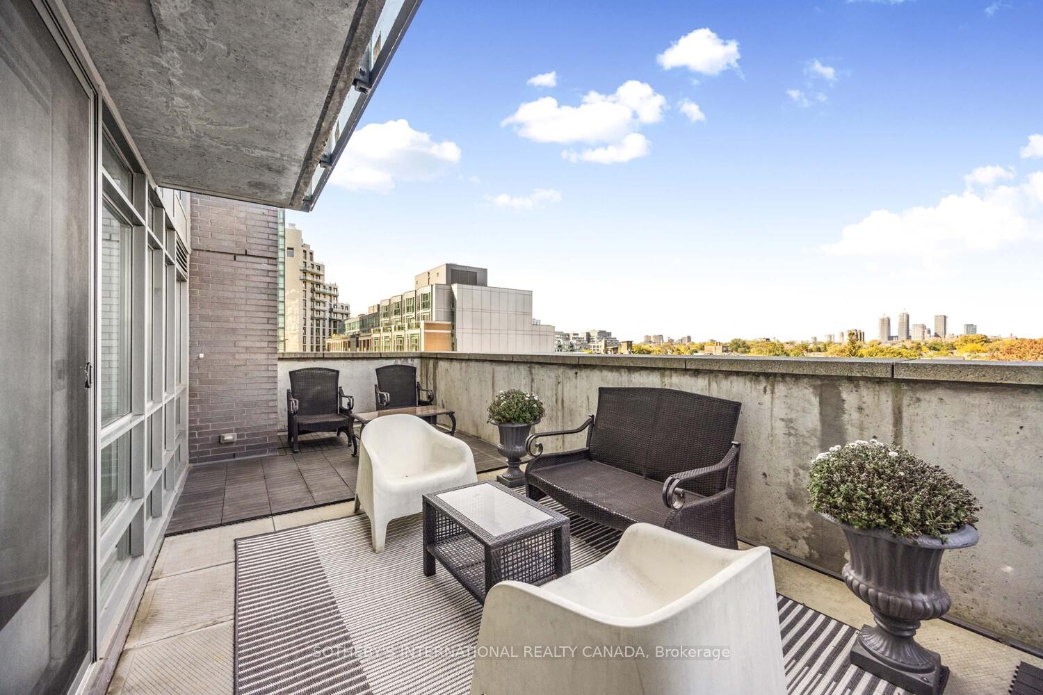 Front of Unit 736, 68 Abell Street