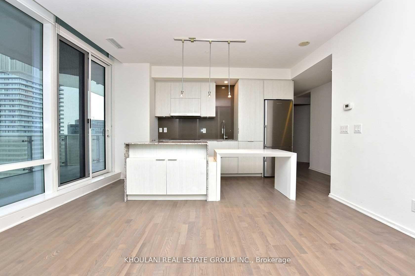 Photo 4 of Unit 4101, 1 Bloor Street E, Toronto, Church-Yonge Corridor — HOMEH