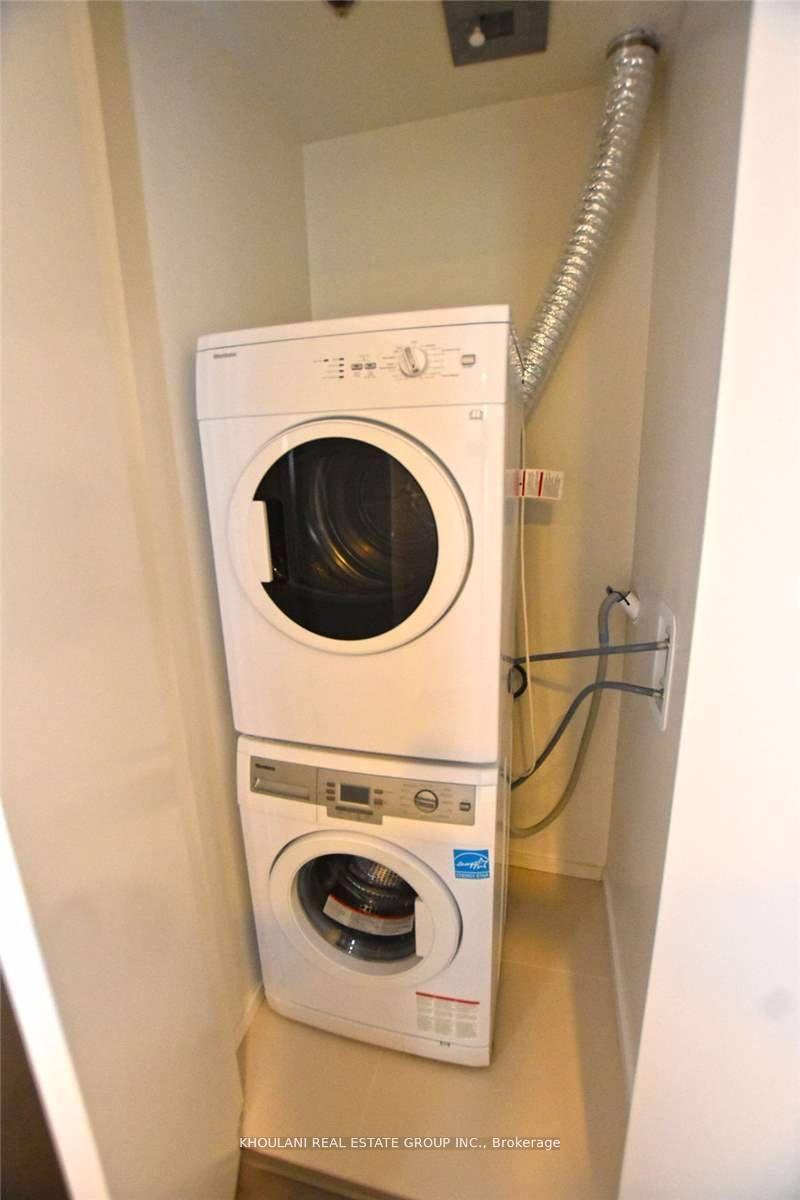 Photo 23 of Unit 4101, 1 Bloor Street E, Toronto, Church-Yonge Corridor — HOMEH