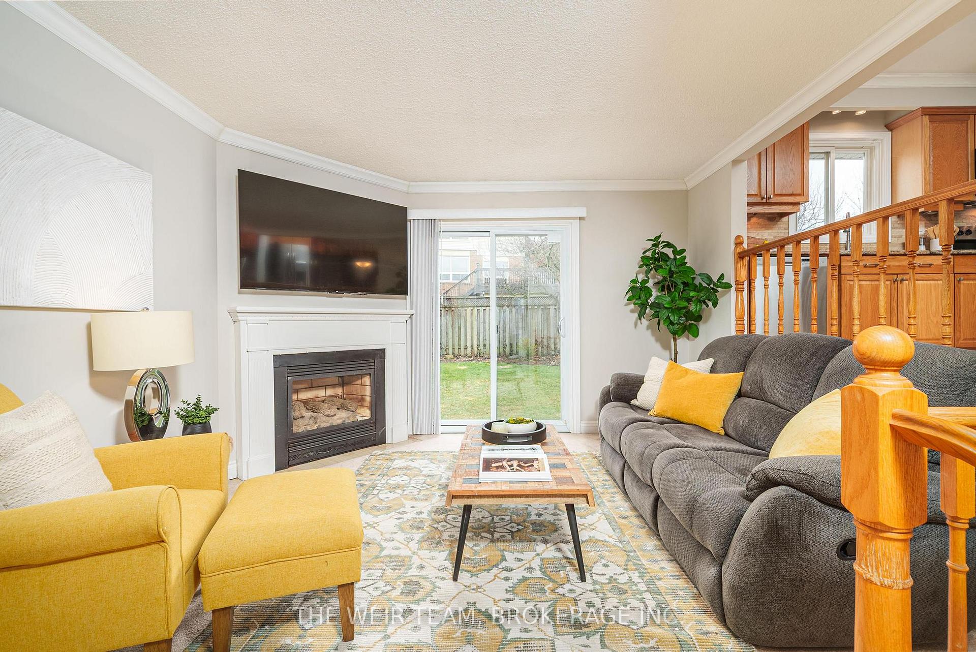 Photo 16 of 906 Finley Avenue, Ajax, South West — HOMEH