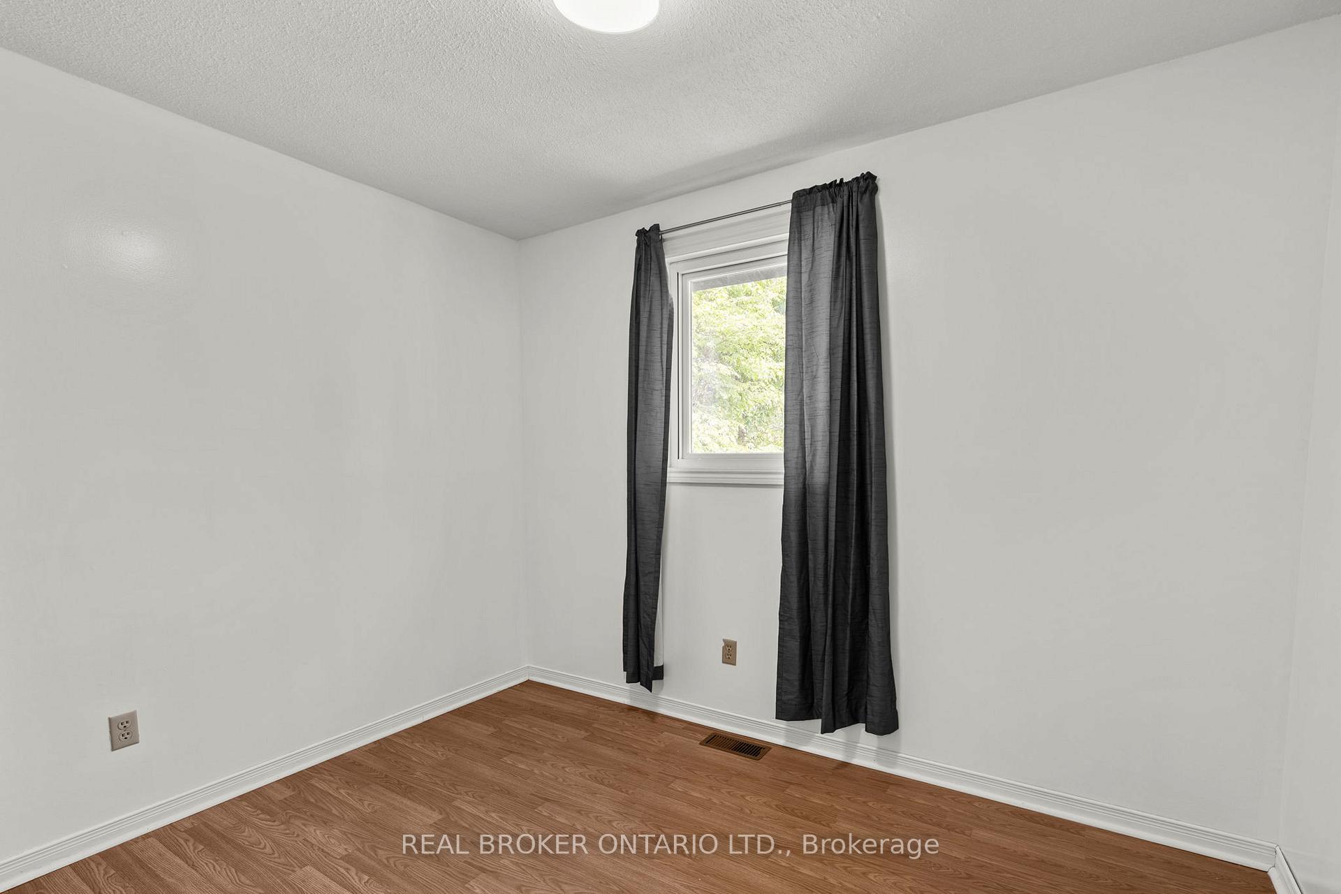 Photo 15 of 180 Bakery Lane, Gravenhurst, Muskoka (S) — HOMEH