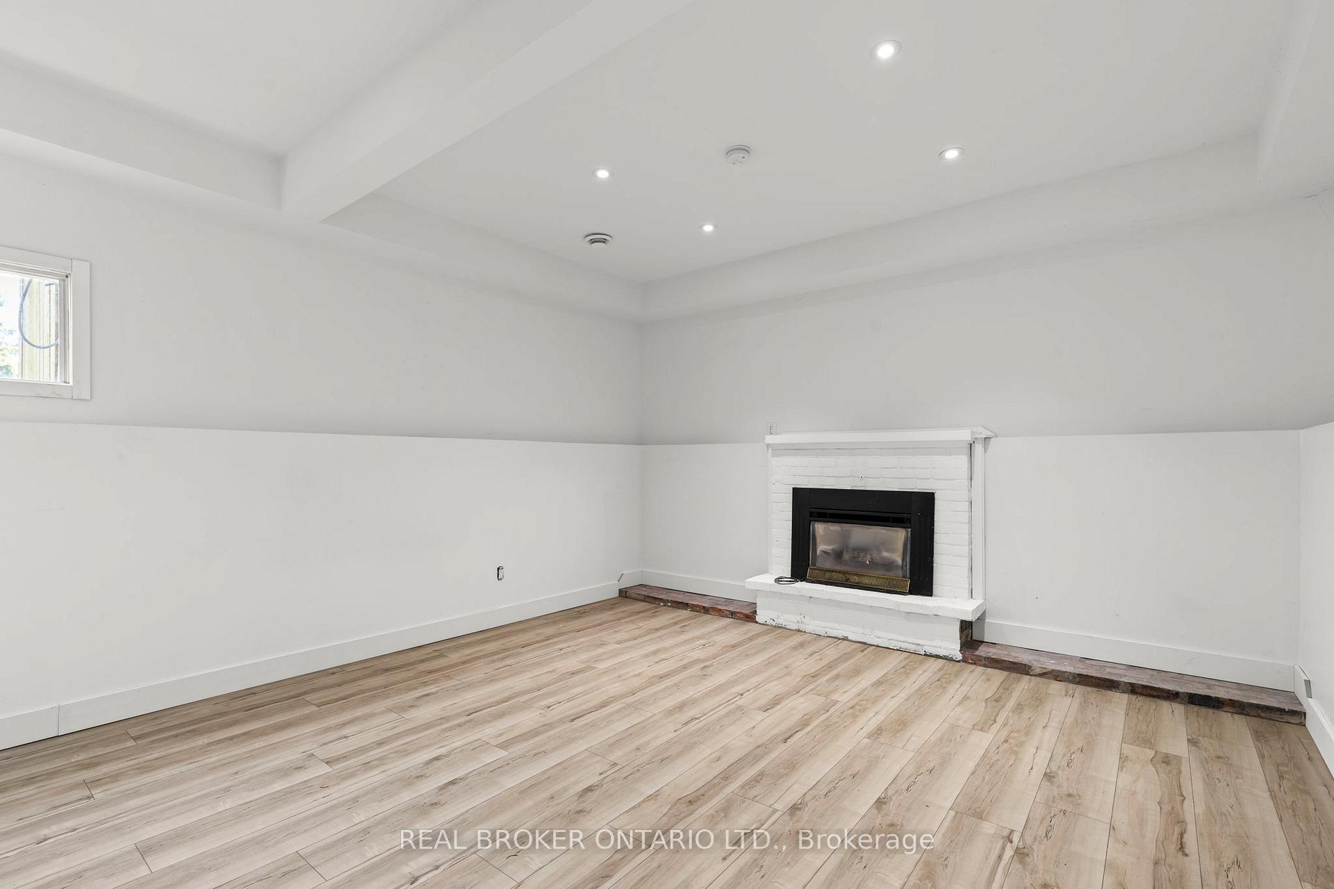 Photo 24 of 180 Bakery Lane, Gravenhurst, Muskoka (S) — HOMEH