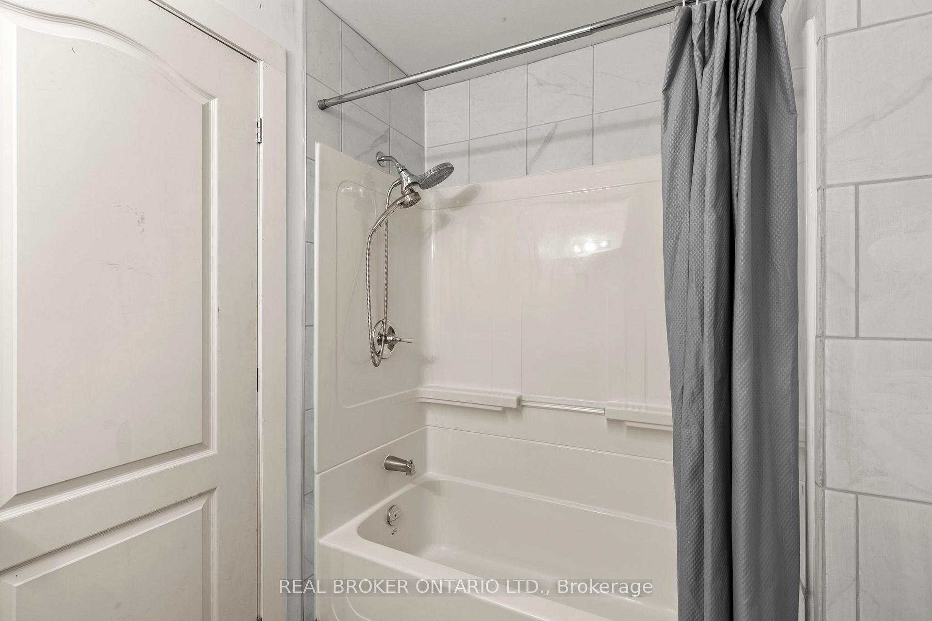 Photo 26 of 180 Bakery Lane, Gravenhurst, Muskoka (S) — HOMEH
