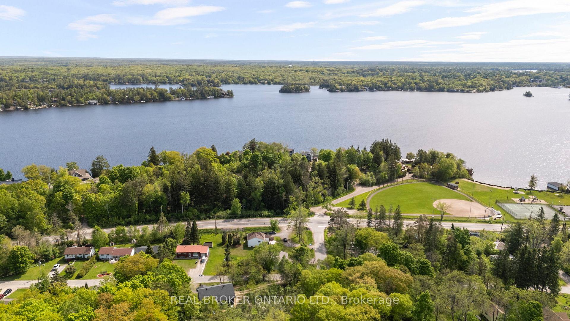 Photo 32 of 180 Bakery Lane, Gravenhurst, Muskoka (S) — HOMEH