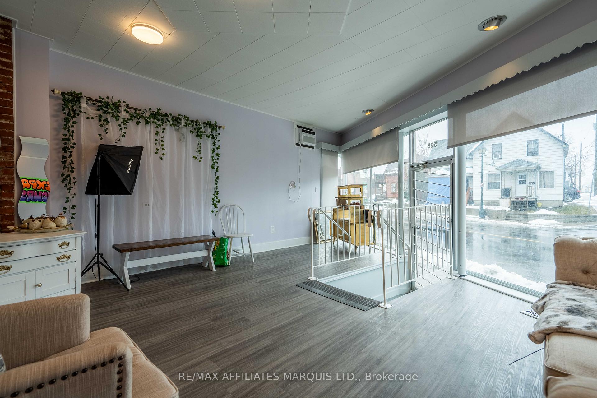 Photo 3 of 115 Louisa Street, Cornwall — HOMEH