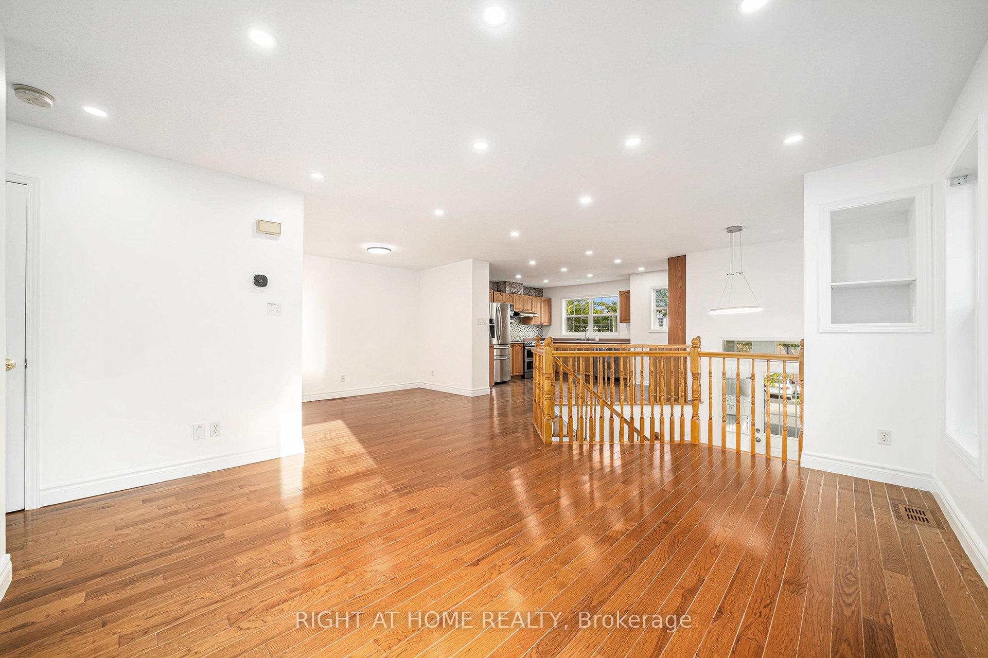 Photo 6 of 116 Calaveras Avenue, Ottawa, Barrhaven - Longfields — HOMEH