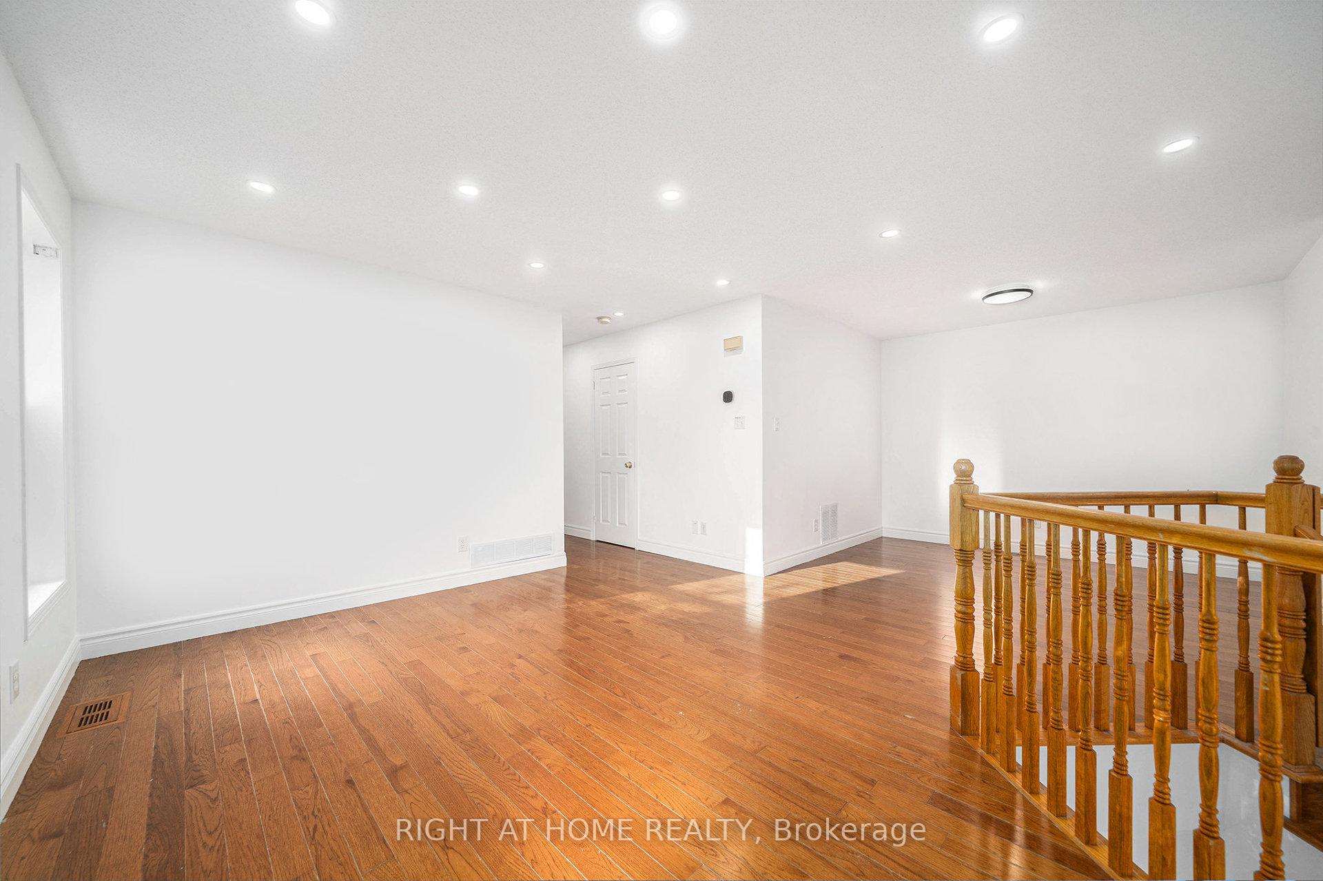 Photo 8 of 116 Calaveras Avenue, Ottawa, Barrhaven - Longfields — HOMEH