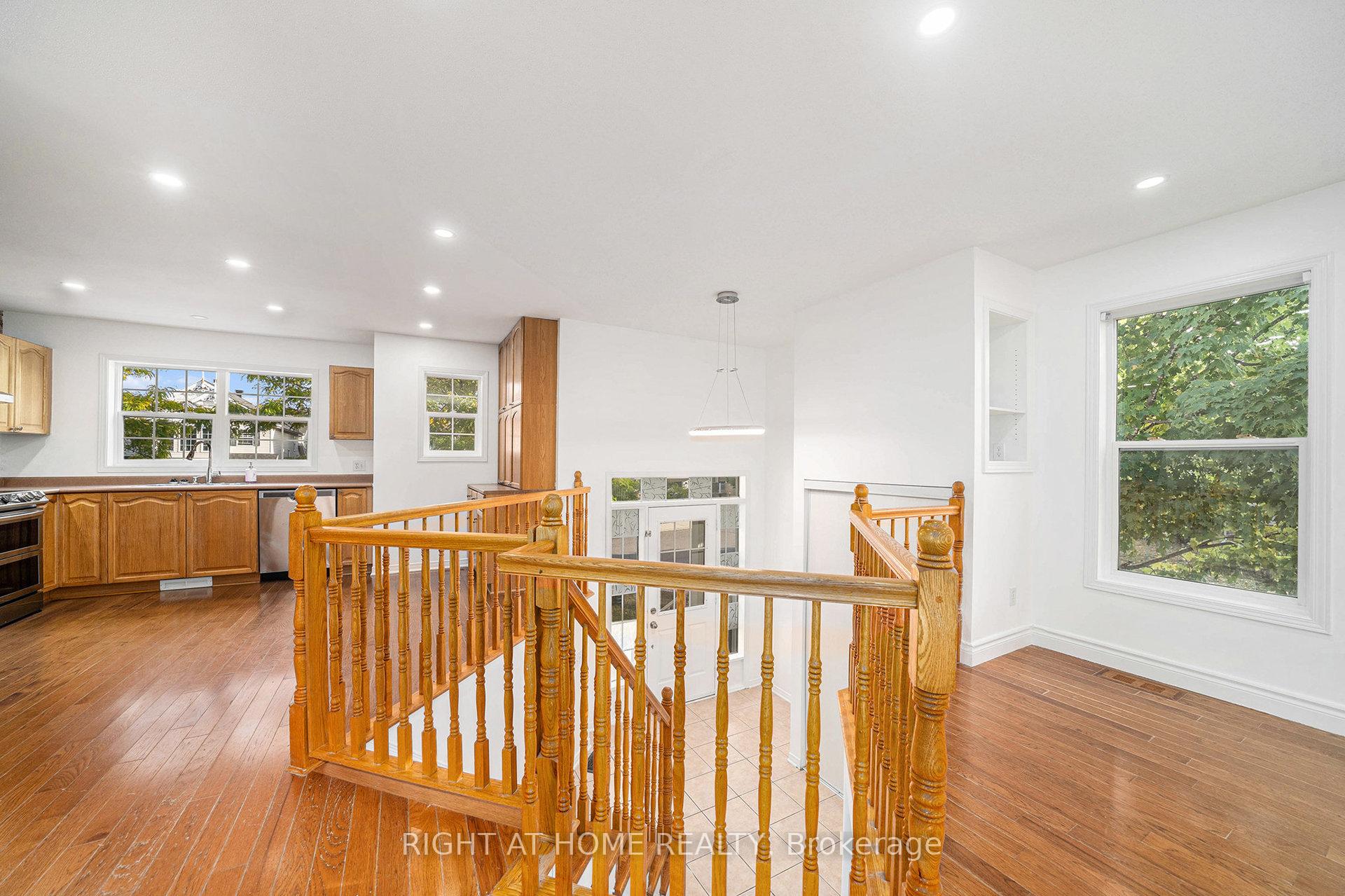Photo 11 of 116 Calaveras Avenue, Ottawa, Barrhaven - Longfields — HOMEH