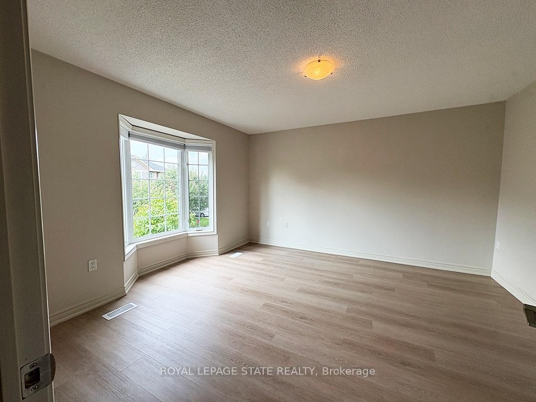 Photo 22 of Unit 16, 25 Ivybridge Drive, Hamilton, Lakeshore — HOMEH