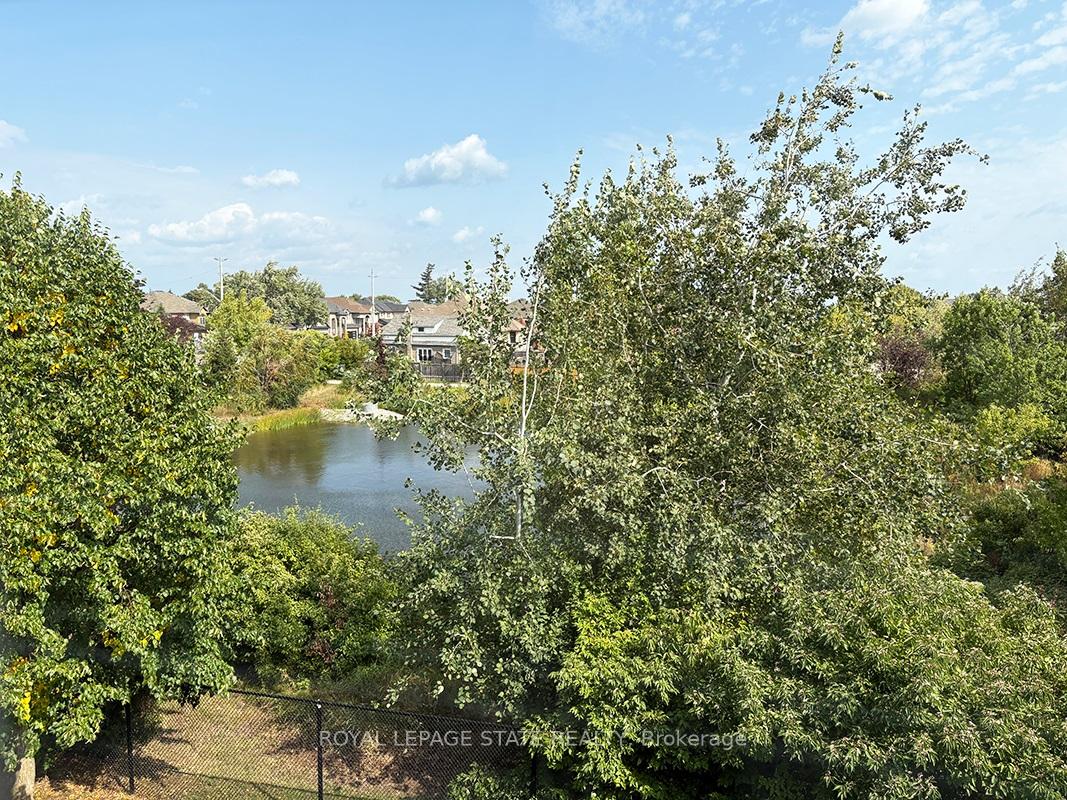 Photo 32 of Unit 16, 25 Ivybridge Drive, Hamilton, Lakeshore — HOMEH