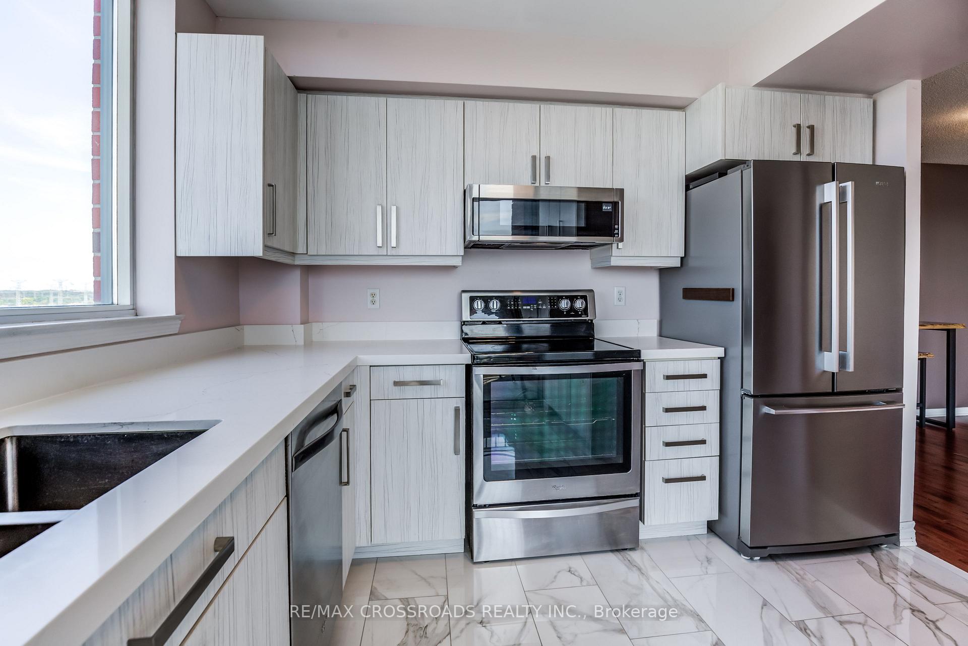 Photo 33 of Unit 1202, 1625 Pickering Parkway, Pickering, Village East — HOMEH