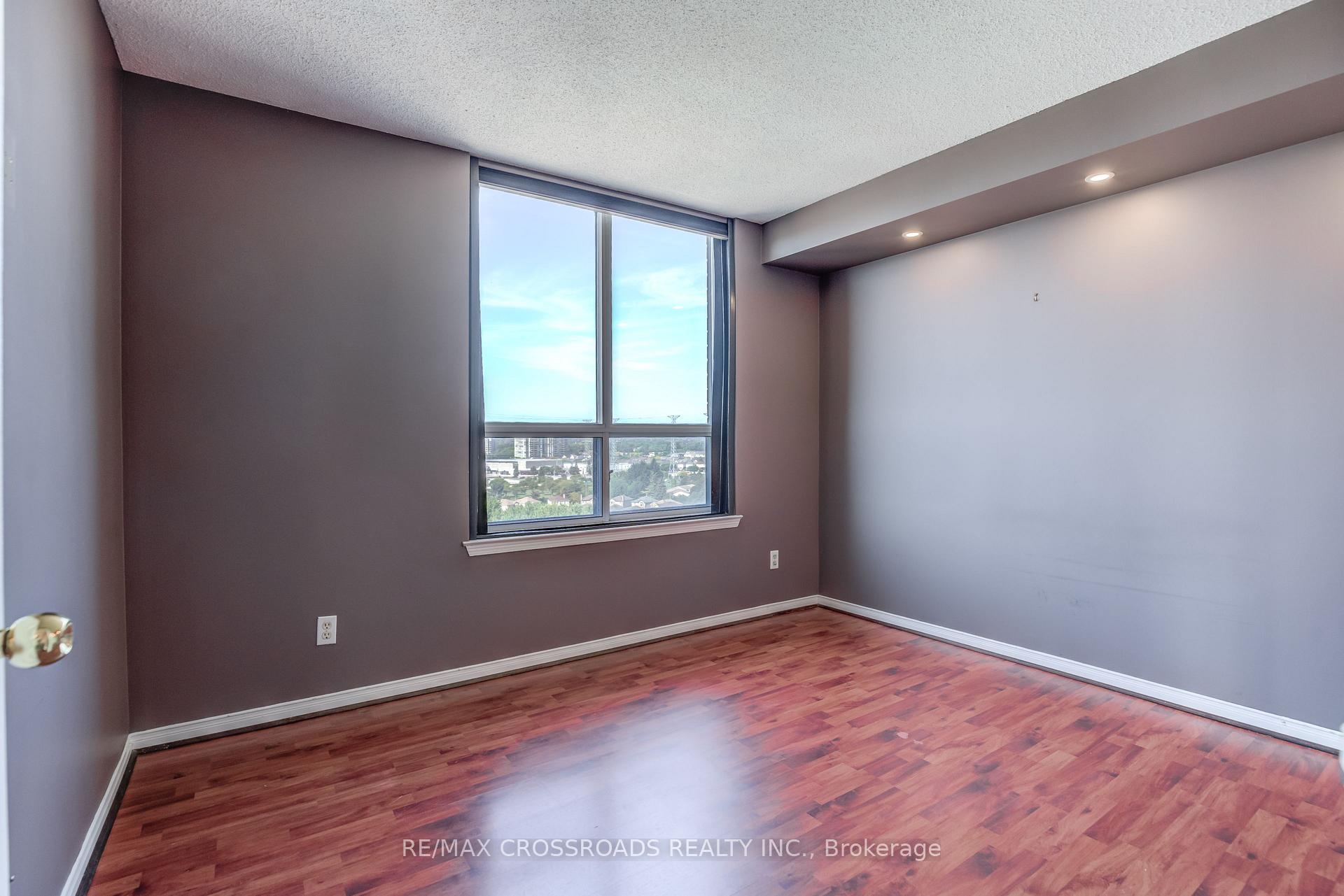 Photo 38 of Unit 1202, 1625 Pickering Parkway, Pickering, Village East — HOMEH
