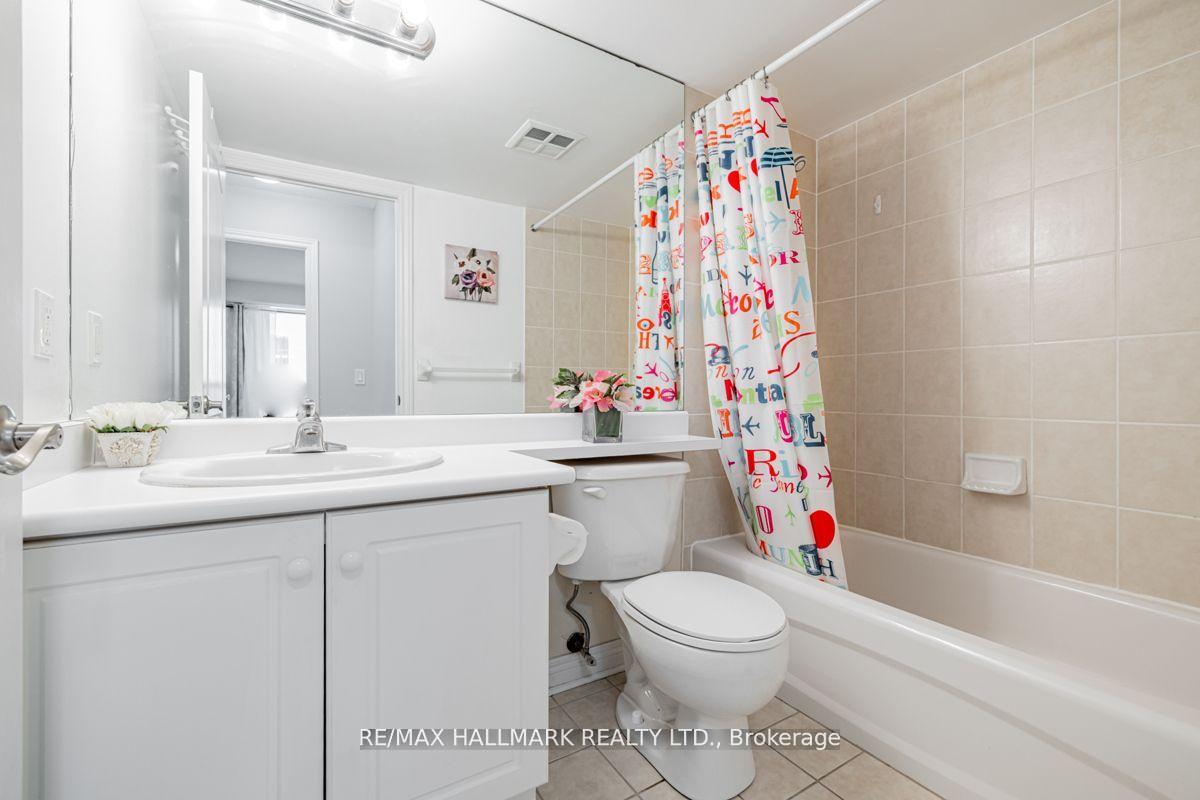 Photo 18 of Unit 717, 50 Disera Drive, Vaughan, Beverley Glen — HOMEH