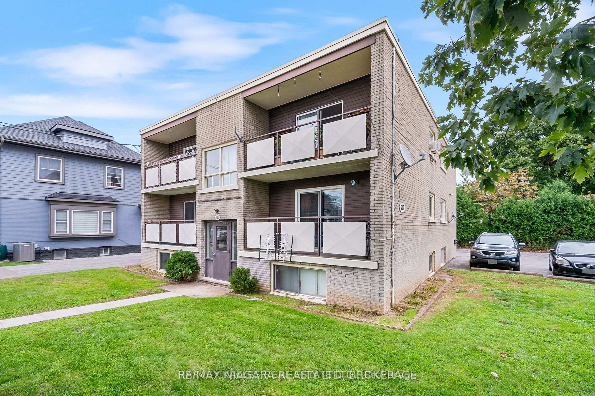 Photo 36 of Unit 4, 327 Queenston Street, St. Catharines, E. Chester — HOMEH