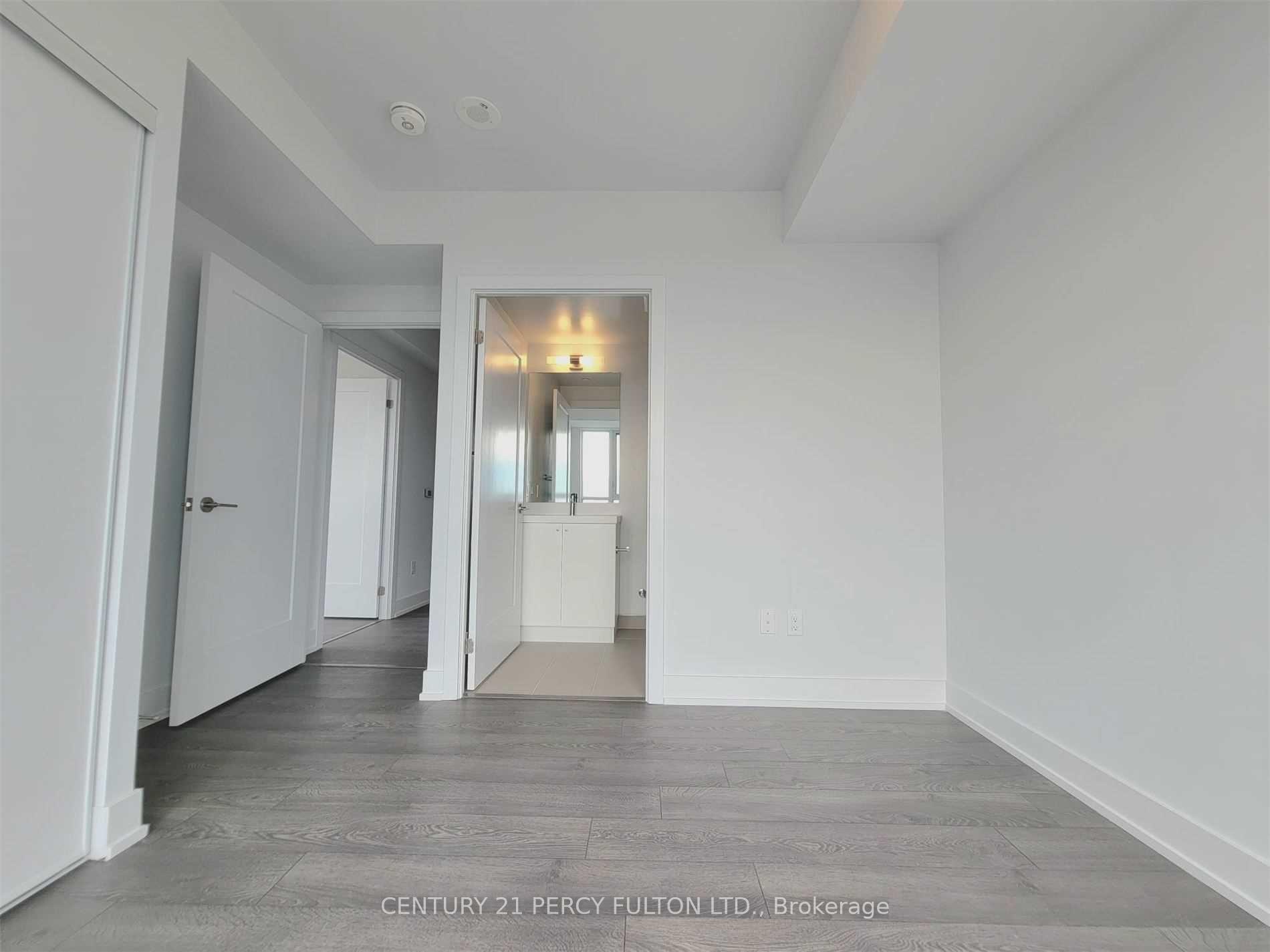 Photo 11 of Unit 2217, 2550 Simcoe Street N, Oshawa, Windfields — HOMEH