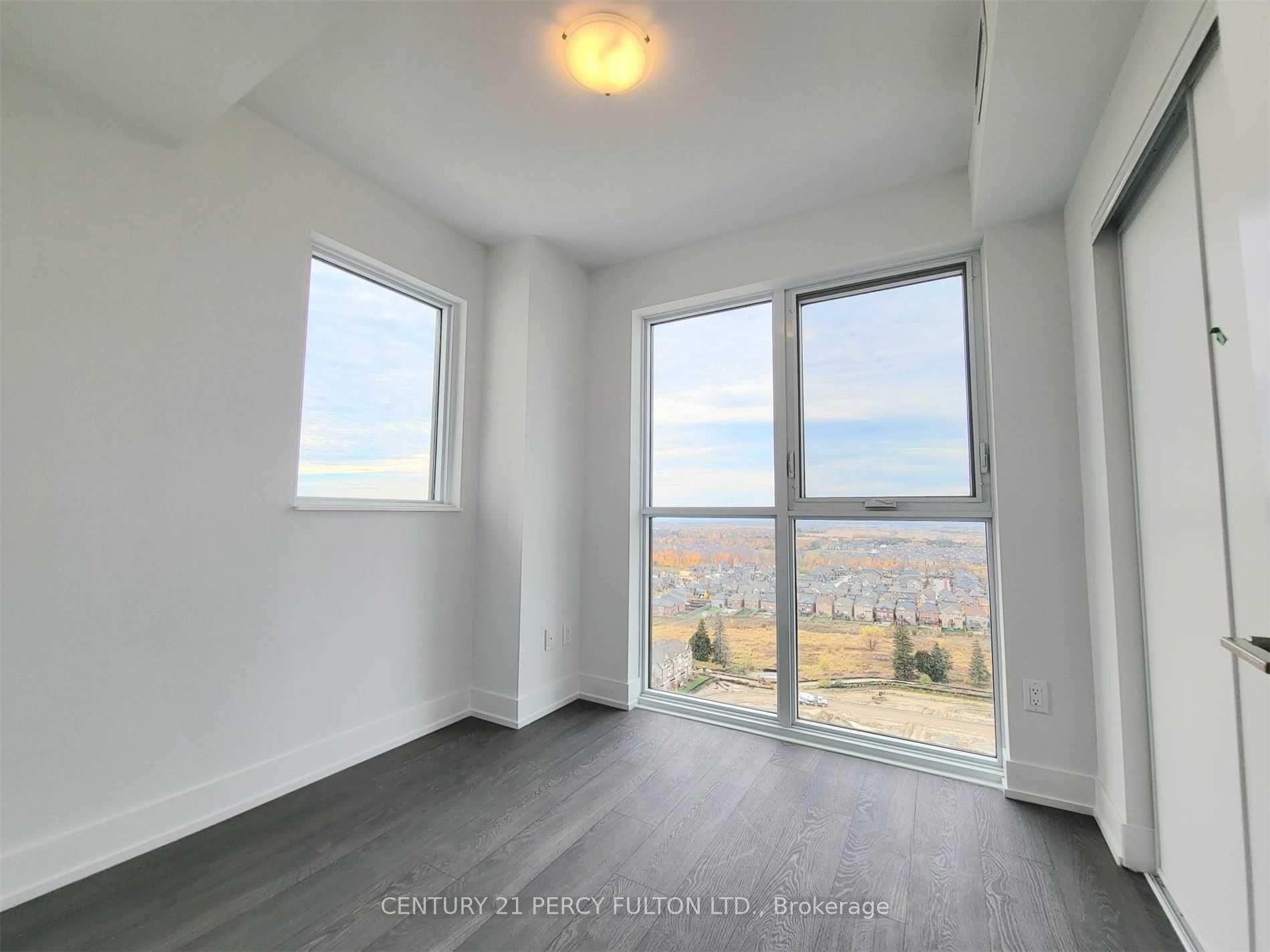 Photo 12 of Unit 2217, 2550 Simcoe Street N, Oshawa, Windfields — HOMEH
