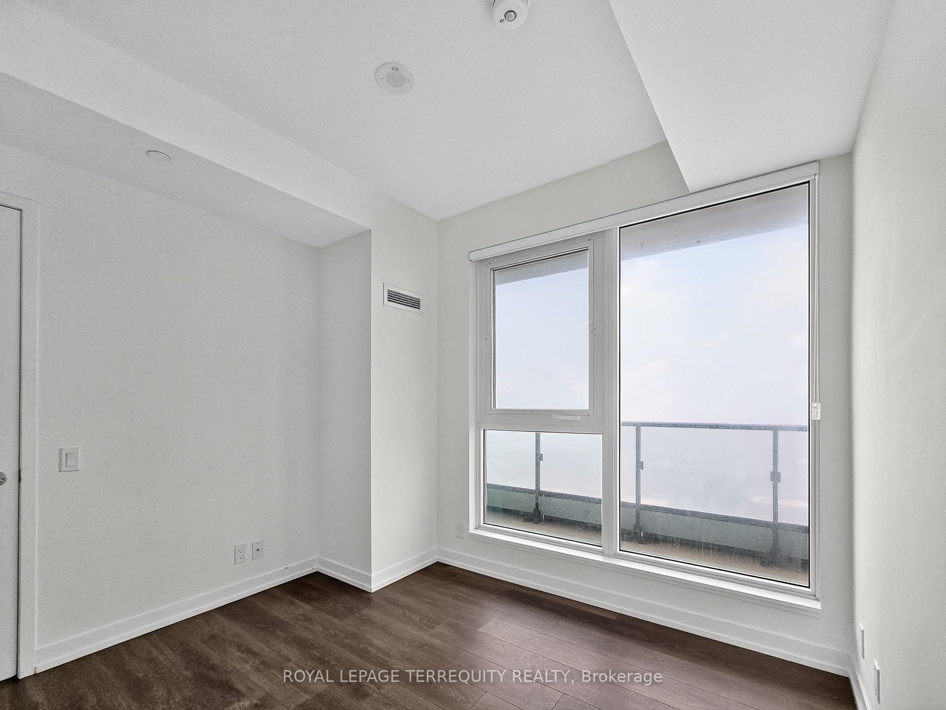 Photo 21 of Unit 3711, 898 Portage Parkway, Vaughan, Vaughan Corporate Centre — HOMEH