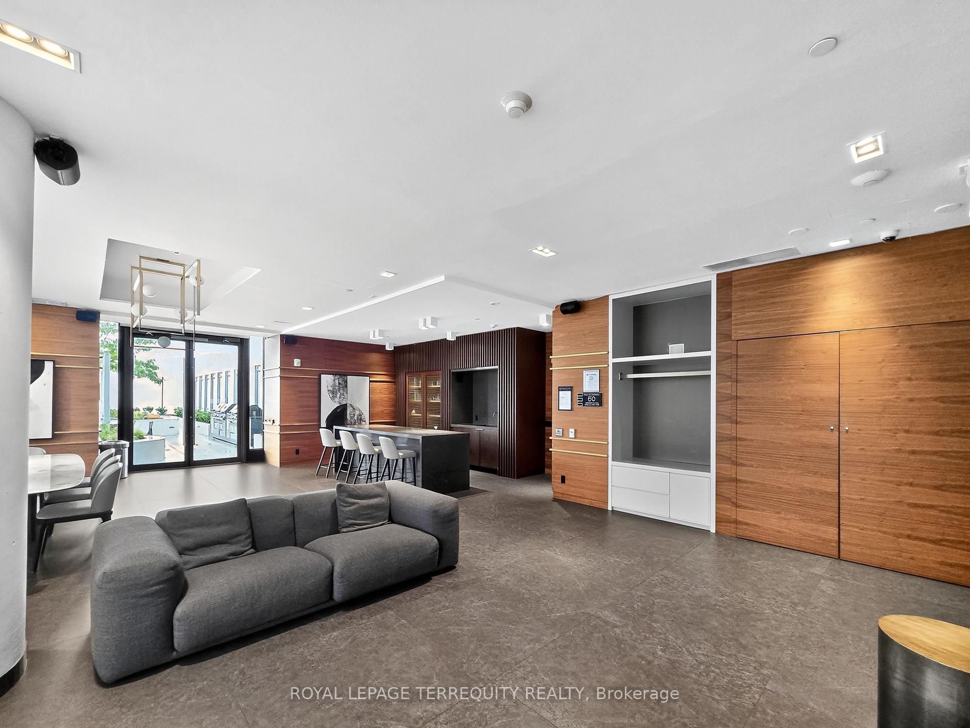 Photo 25 of Unit 3711, 898 Portage Parkway, Vaughan, Vaughan Corporate Centre — HOMEH