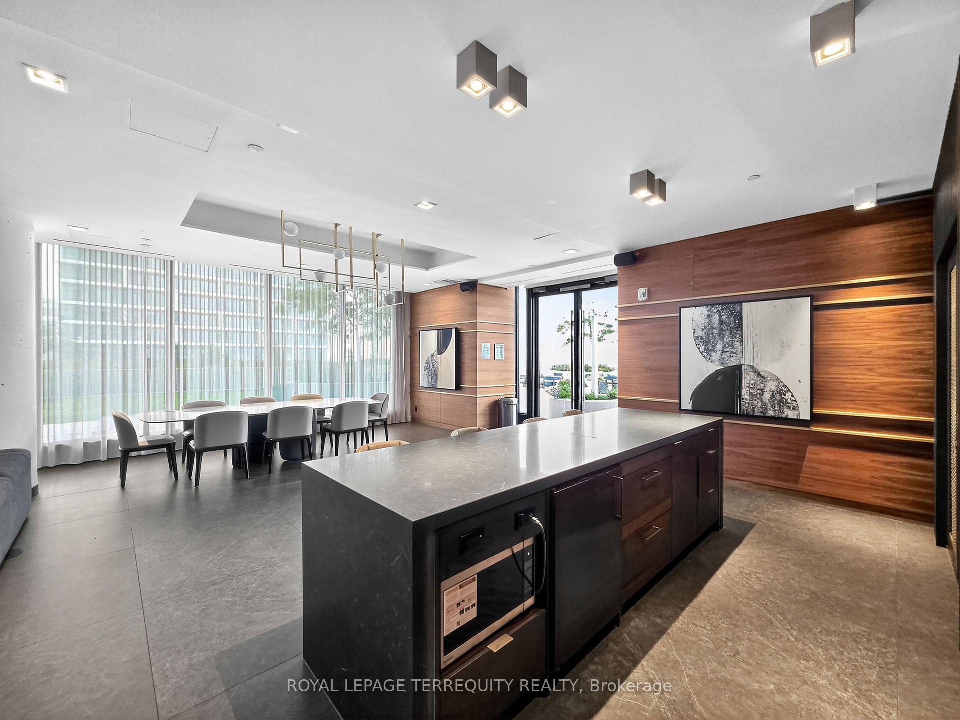 Photo 26 of Unit 3711, 898 Portage Parkway, Vaughan, Vaughan Corporate Centre — HOMEH