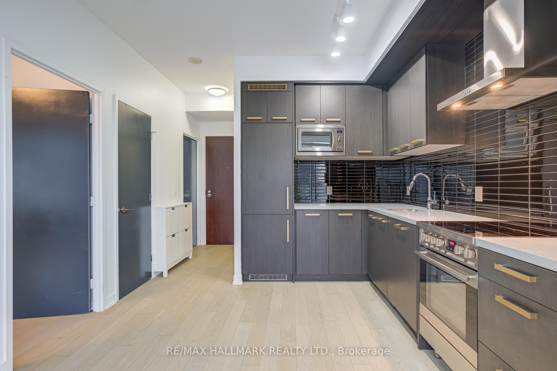 Photo 29 of Unit S513, 120 Bayview Avenue, Toronto, Waterfront Communities — HOMEH