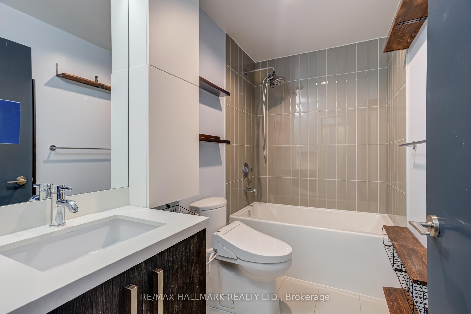 Photo 64 of Unit S513, 120 Bayview Avenue, Toronto, Waterfront Communities — HOMEH