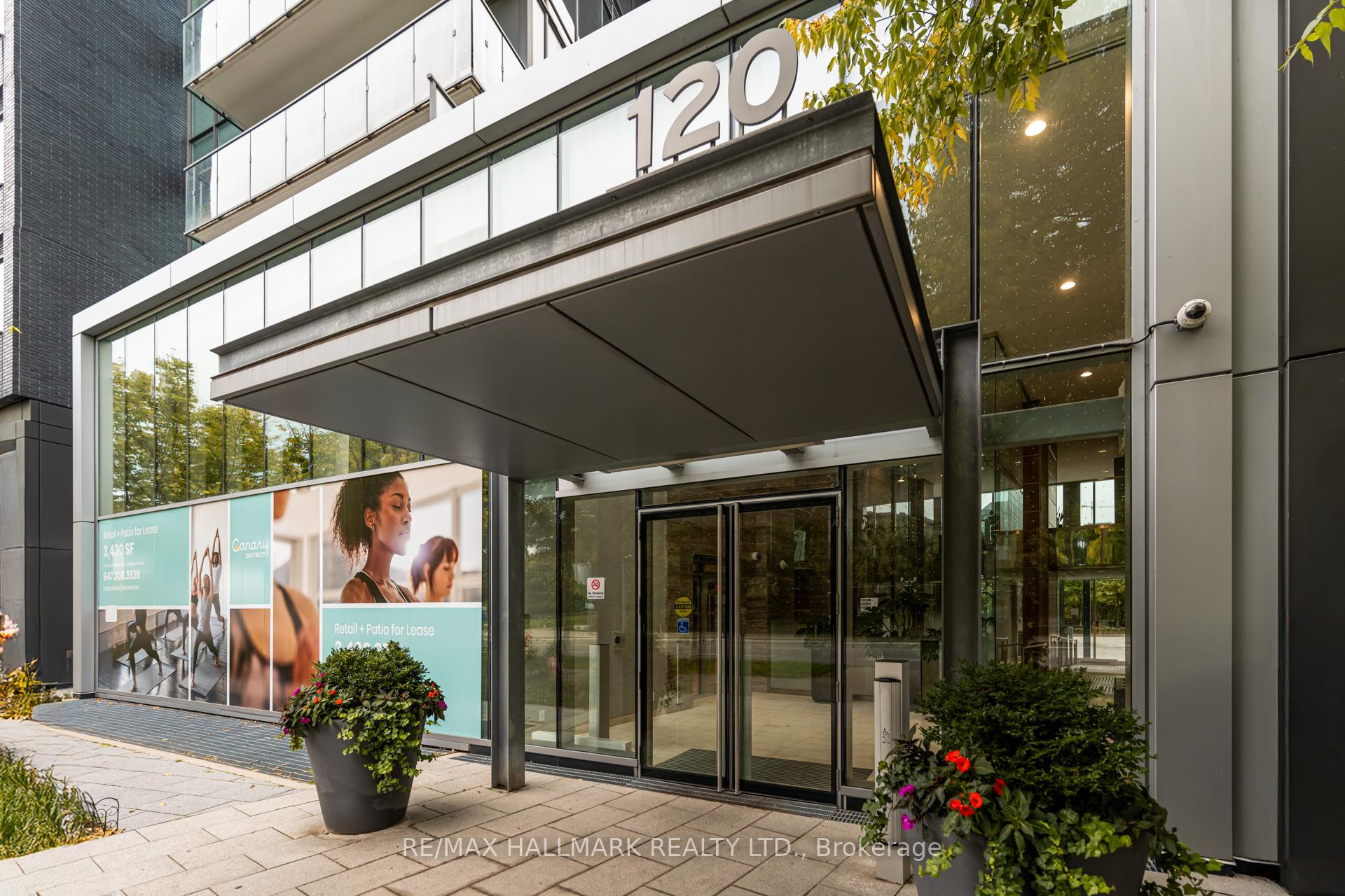 Photo 3 of Unit S513, 120 Bayview Avenue, Toronto, Waterfront Communities — HOMEH