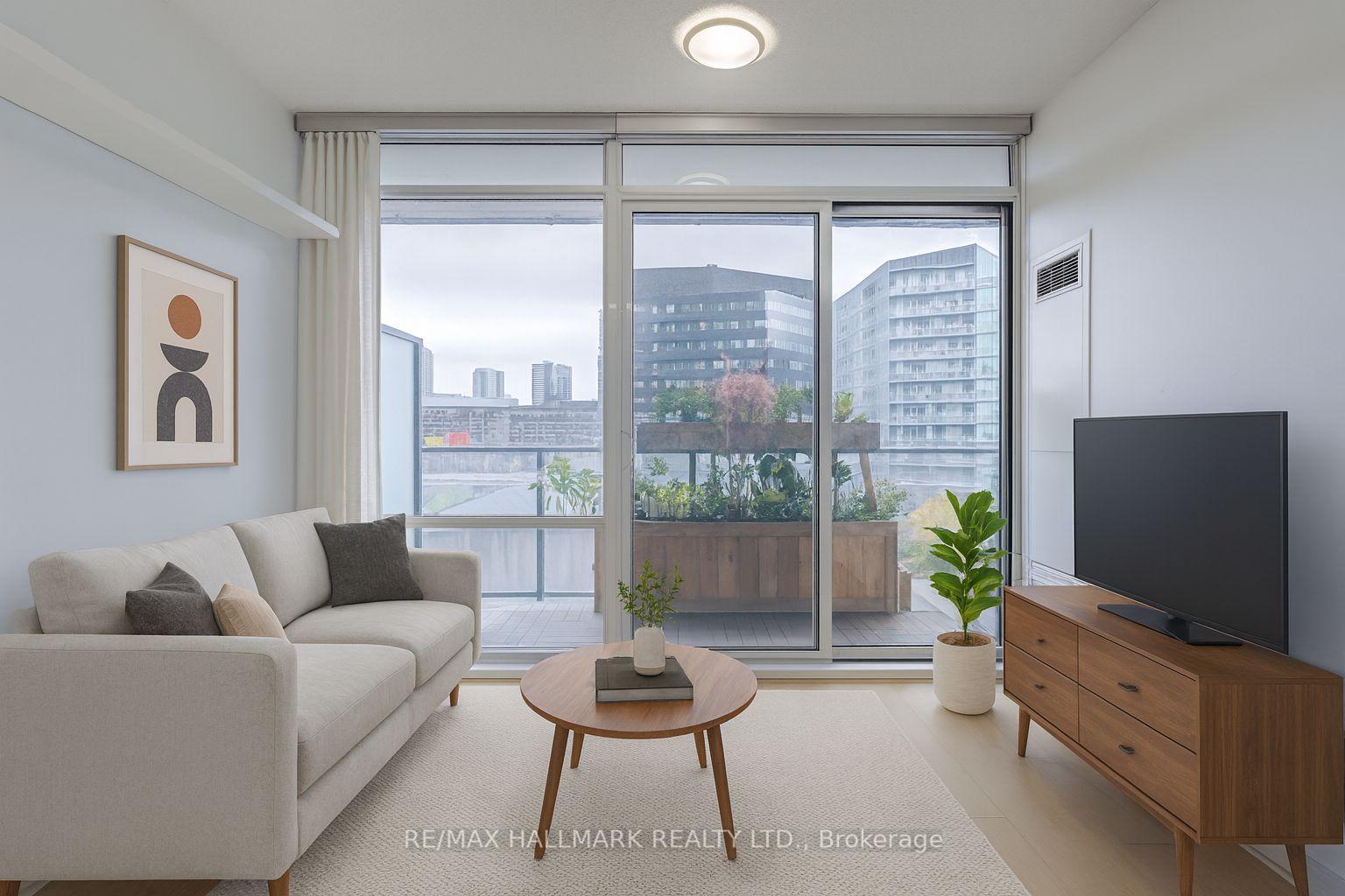 Photo 12 of Unit S513, 120 Bayview Avenue, Toronto, Waterfront Communities — HOMEH