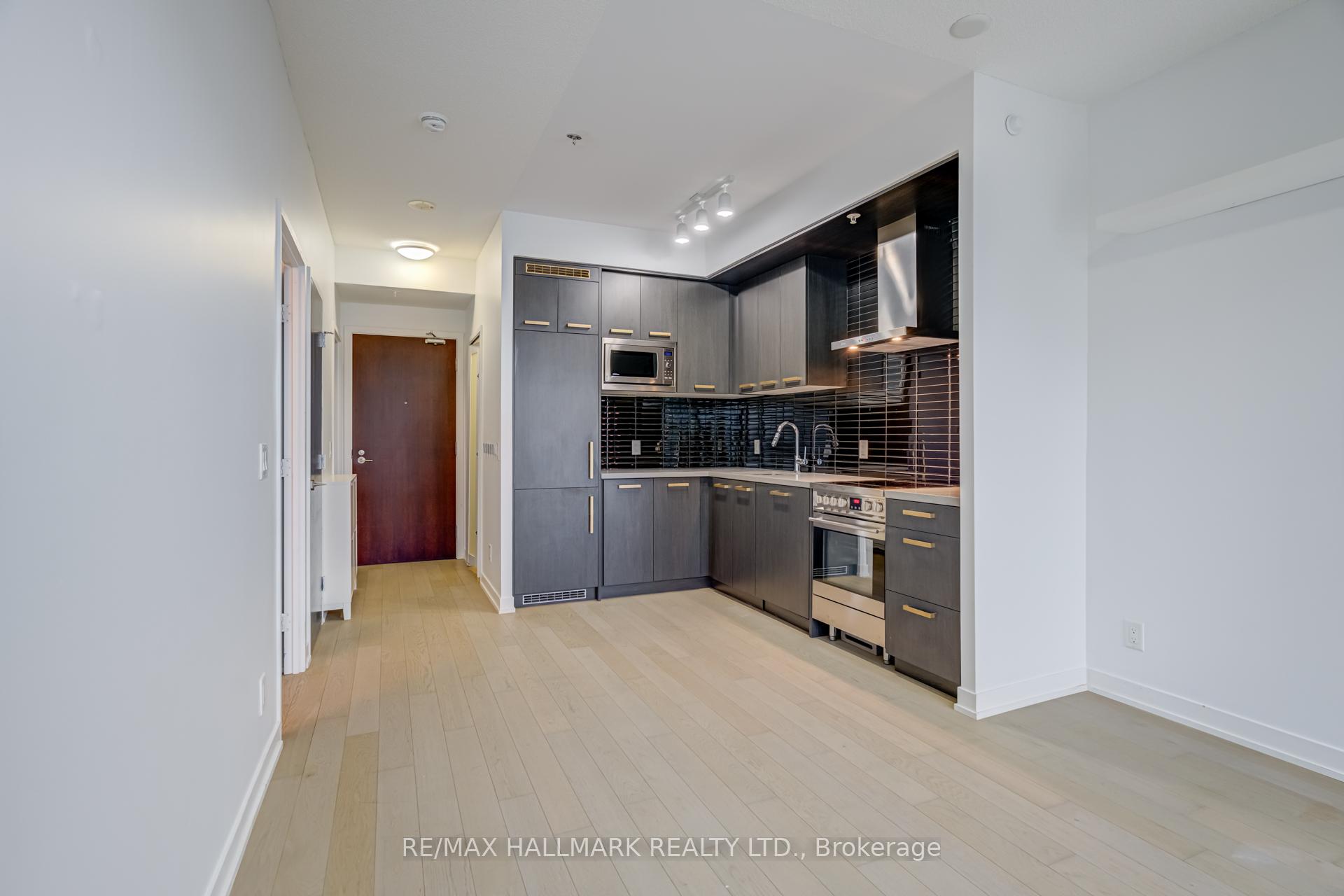 Photo 15 of Unit S513, 120 Bayview Avenue, Toronto, Waterfront Communities — HOMEH