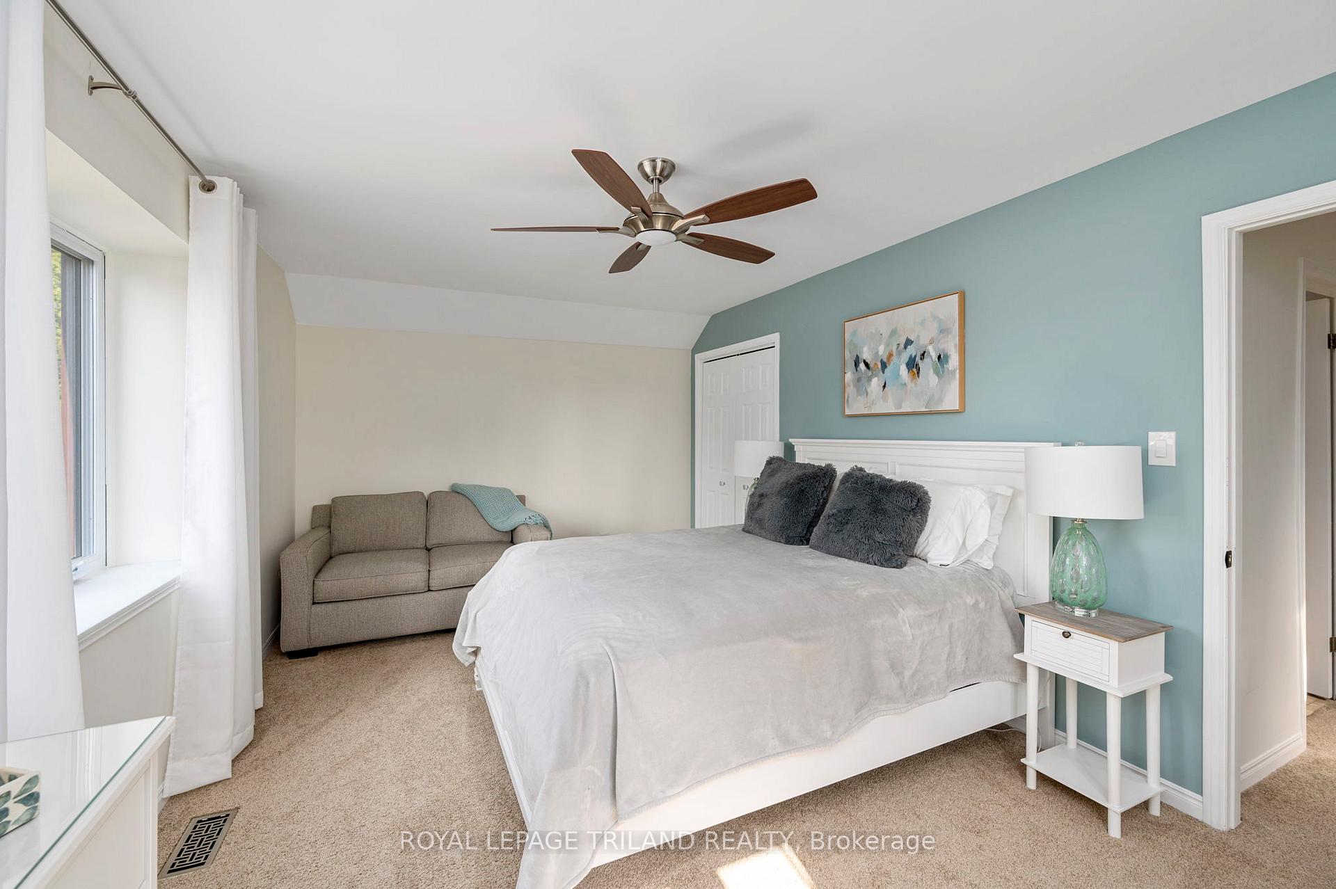 Photo 20 of 215 Kitchener Avenue, Central Elgin, Rural Central Elgin — HOMEH