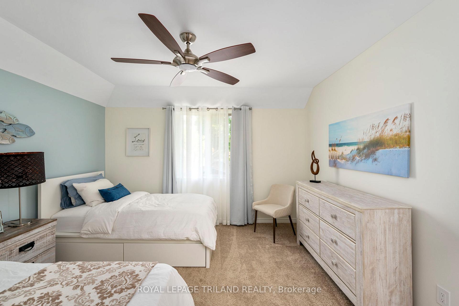 Photo 24 of 215 Kitchener Avenue, Central Elgin, Rural Central Elgin — HOMEH