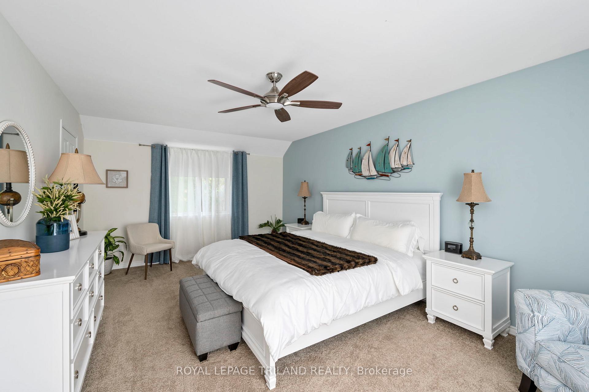 Photo 26 of 215 Kitchener Avenue, Central Elgin, Rural Central Elgin — HOMEH