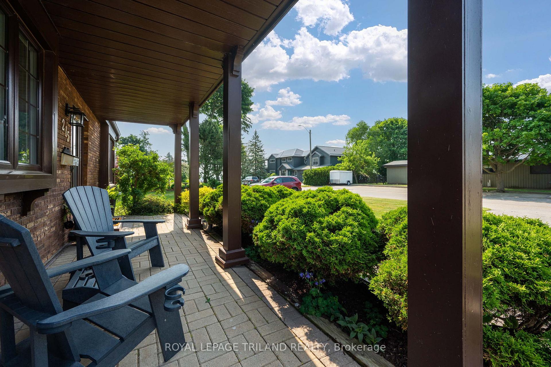 Photo 40 of 215 Kitchener Avenue, Central Elgin, Rural Central Elgin — HOMEH