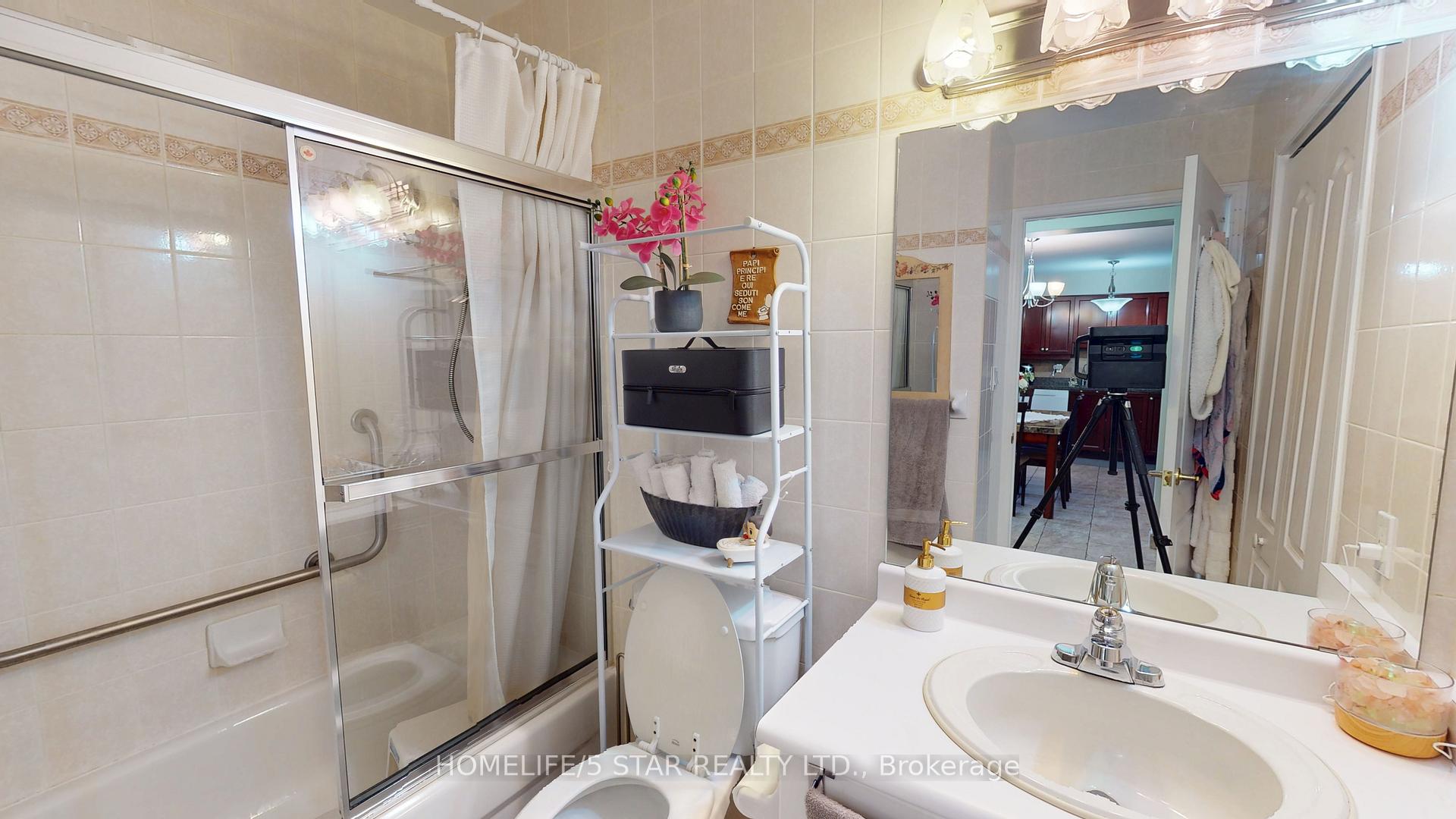Photo 15 of Unit Unit 607, 7373 Martin Grove Road, Vaughan, Vaughan Grove — HOMEH