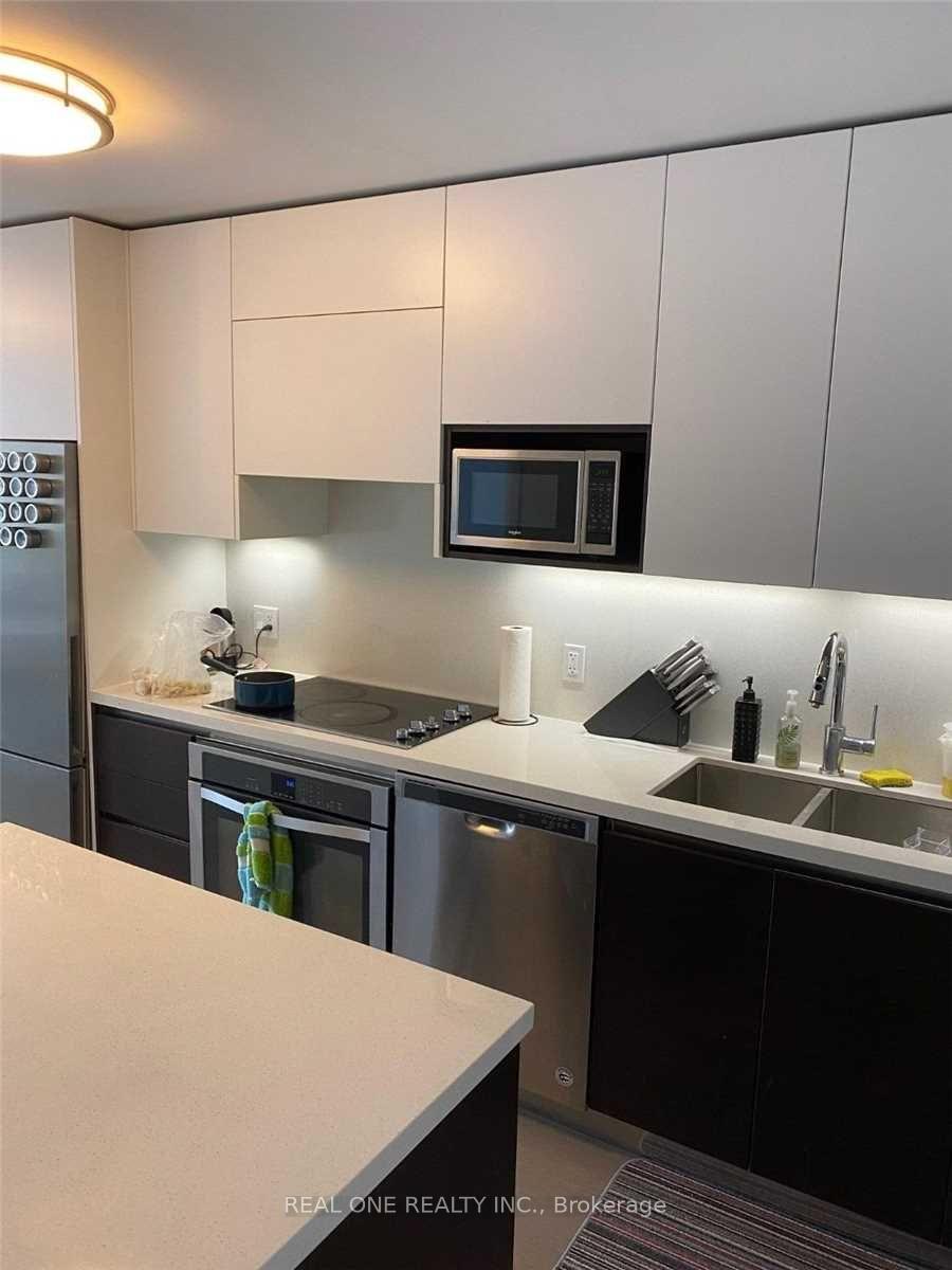 Photo 3 of Unit 706, 15 Water Walk Drive, Markham, Unionville — HOMEH