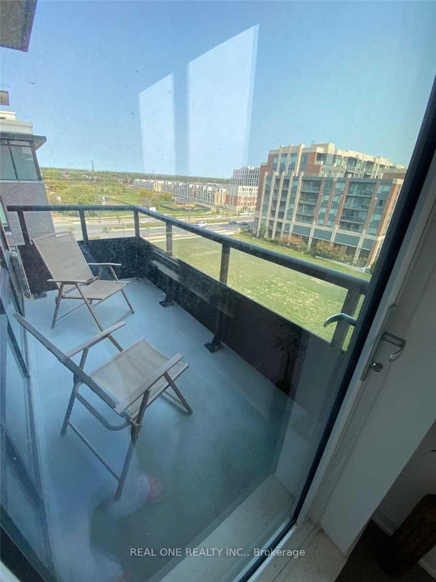 Photo 11 of Unit 706, 15 Water Walk Drive, Markham, Unionville — HOMEH