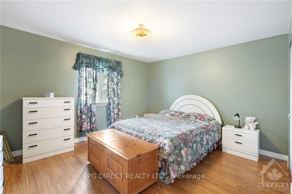Photo 7 of 1702 County Road 2, Edwardsburgh/Cardinal, Edwardsburgh/Cardinal Twp — HOMEH